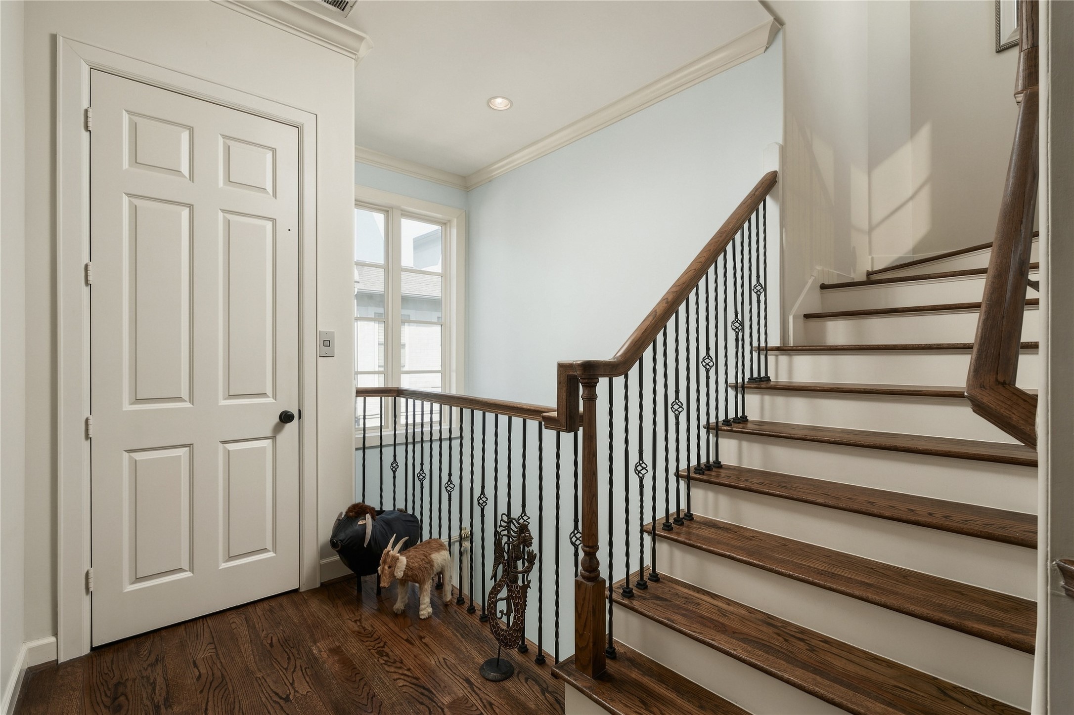 523 Lovett Boulevard Property Photo 28