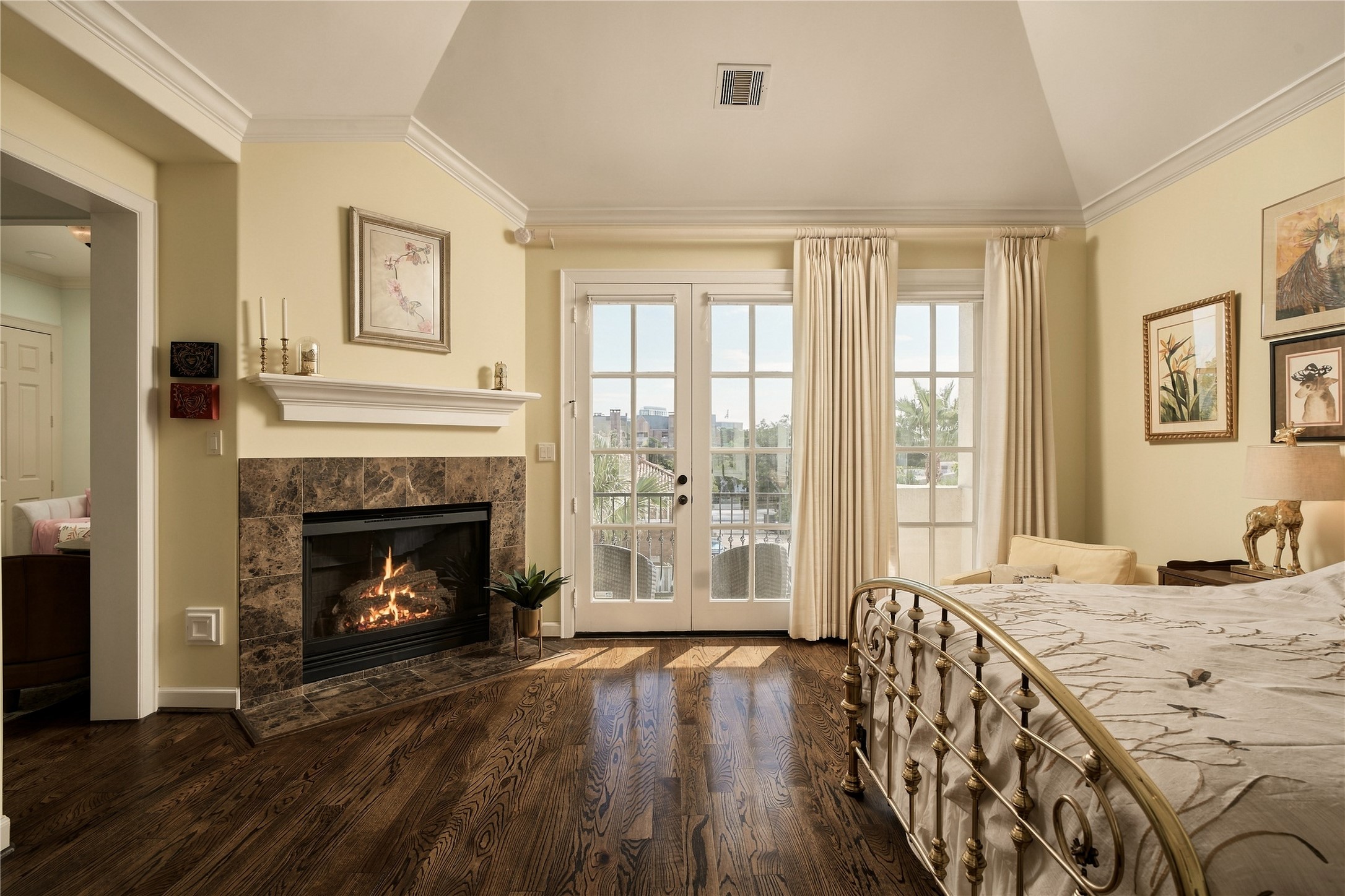 523 Lovett Boulevard Property Photo 32