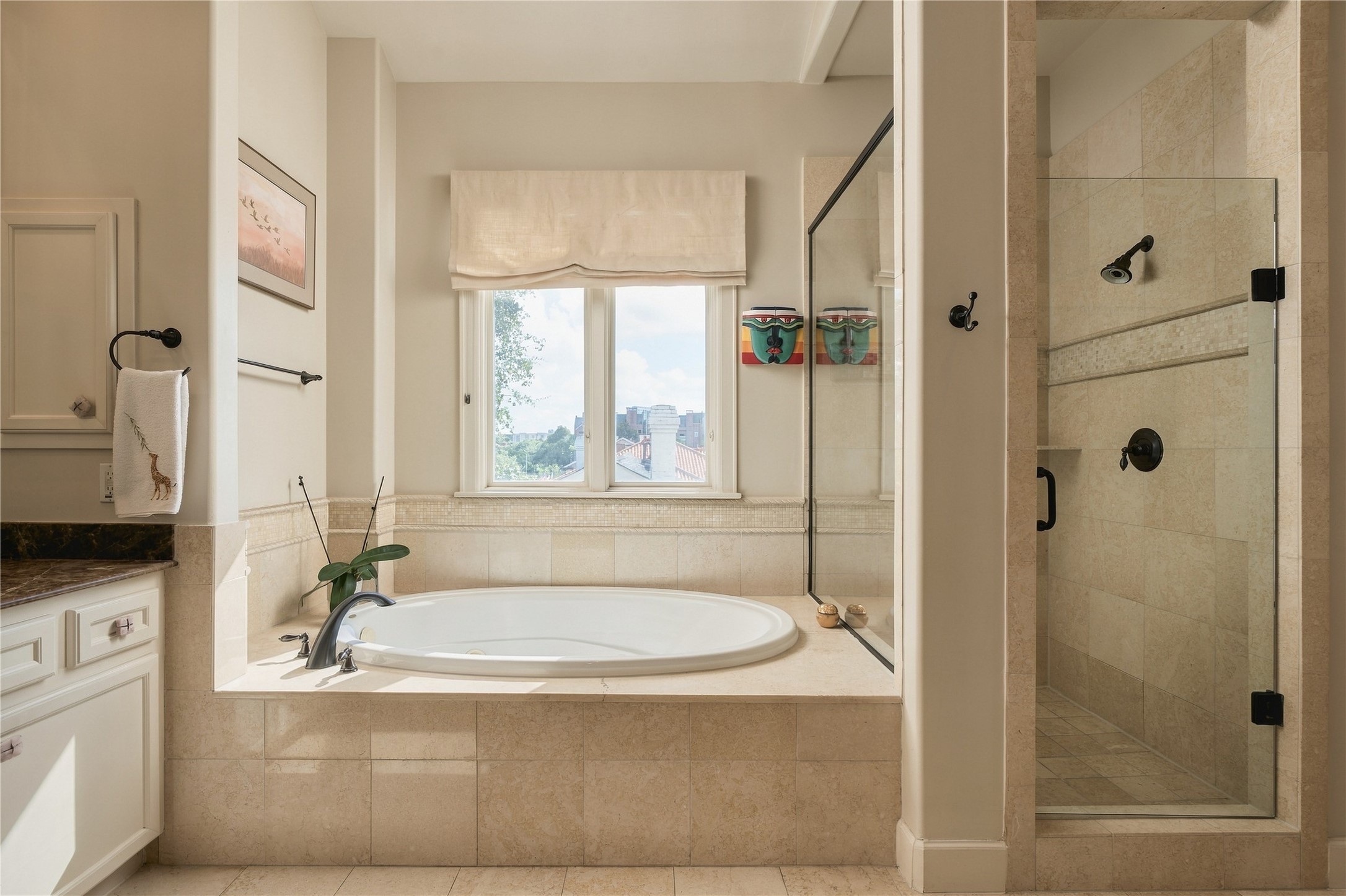 523 Lovett Boulevard Property Photo 37
