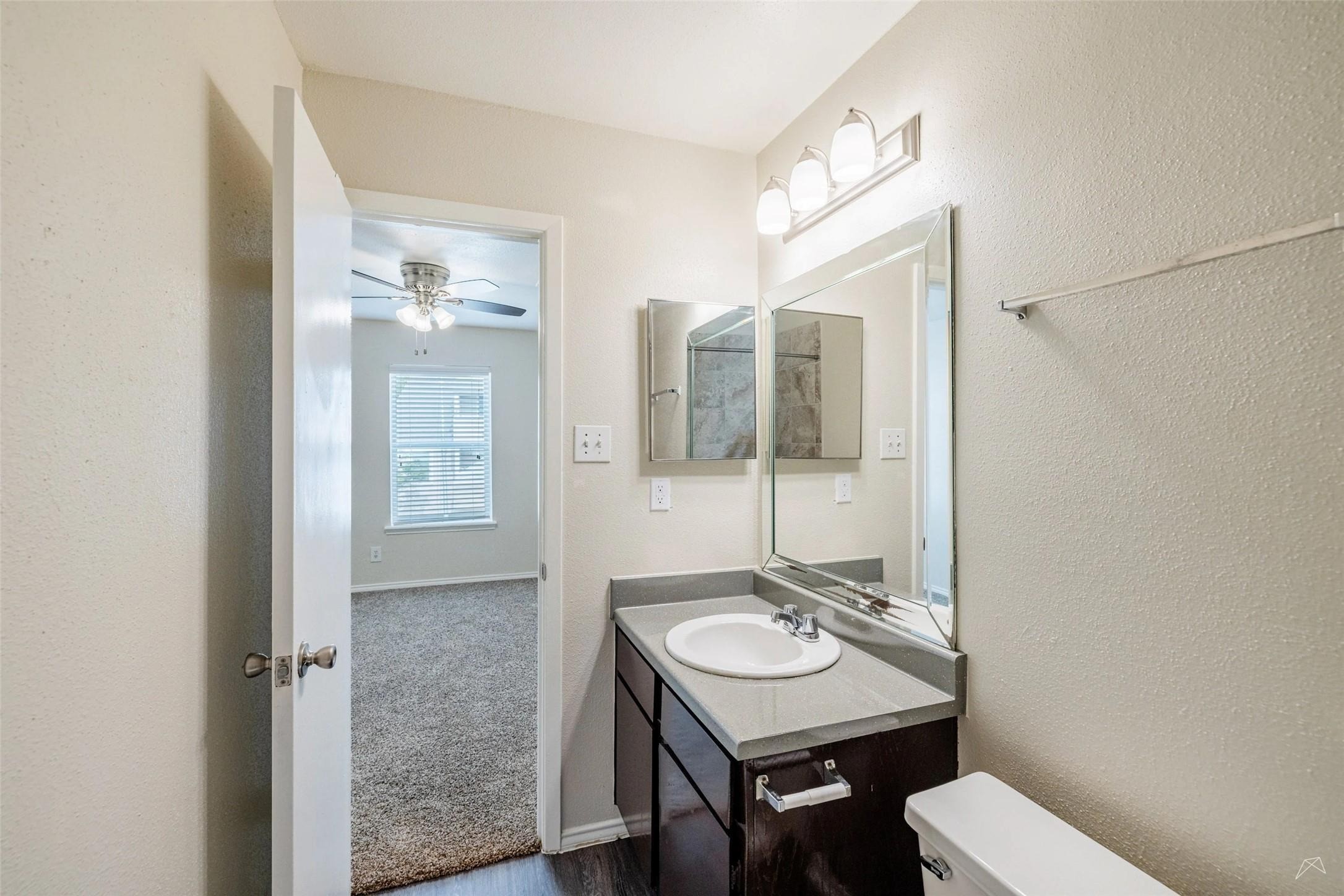2809 W William Cannon Drive E203 Property Photo 13
