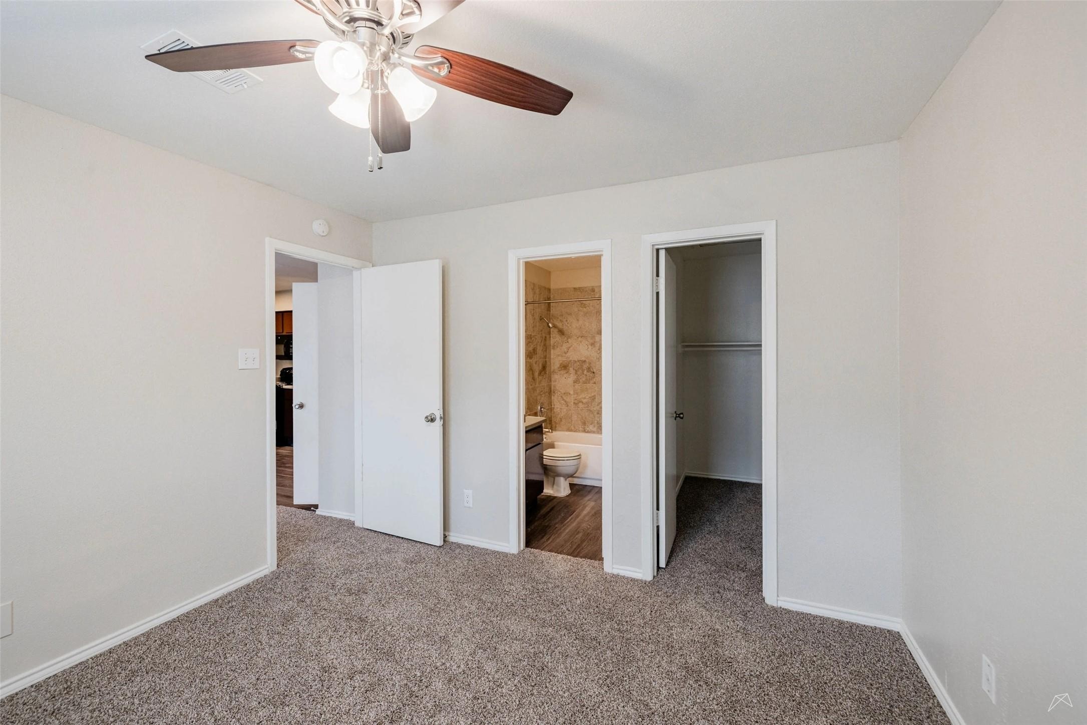 2809 W William Cannon Drive E203 Property Photo 17