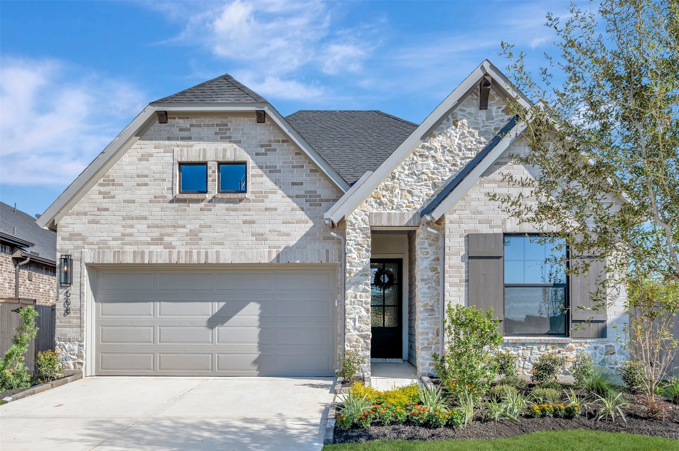 508 Harvest Moon Drive Property Photo 1