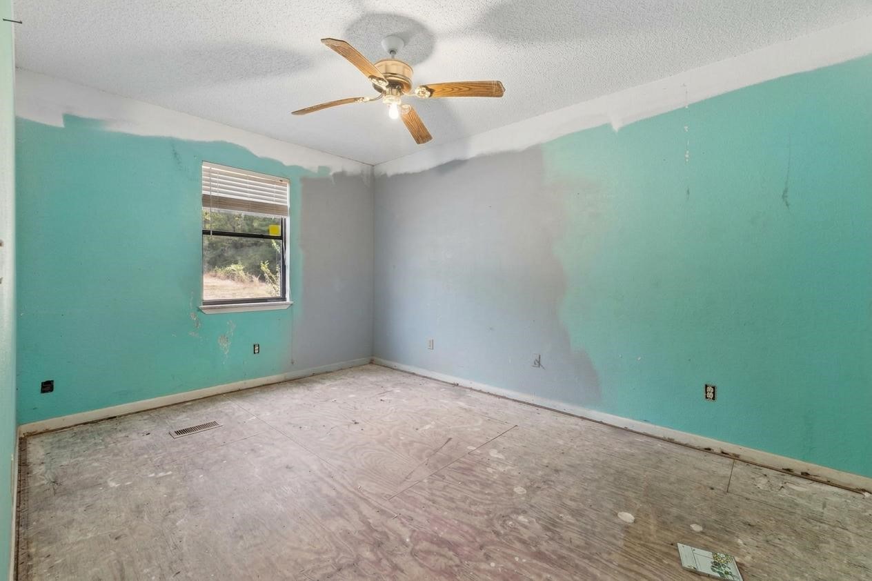 5962 Fm 555 Property Photo 10