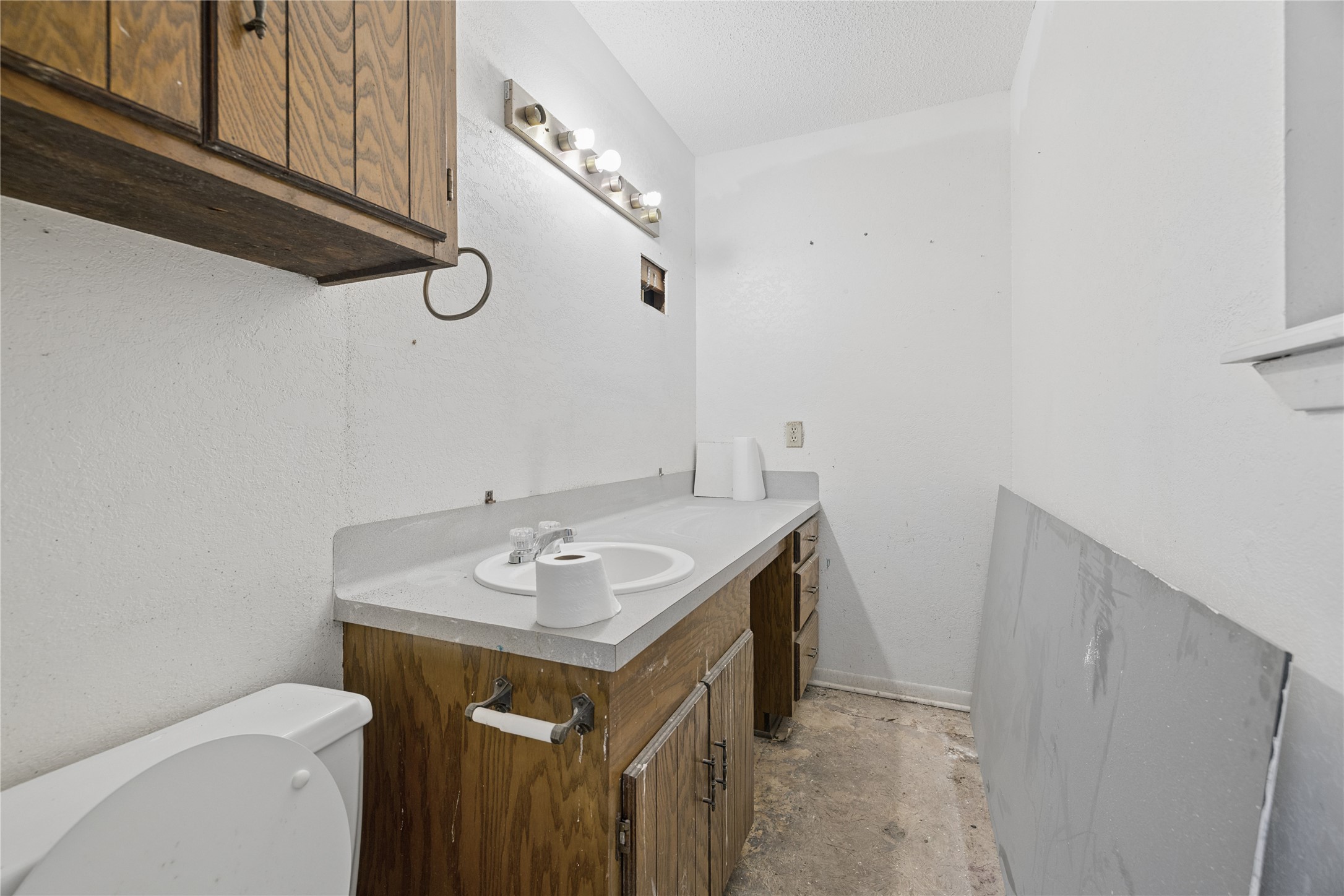 5962 Fm 555 Property Photo 15
