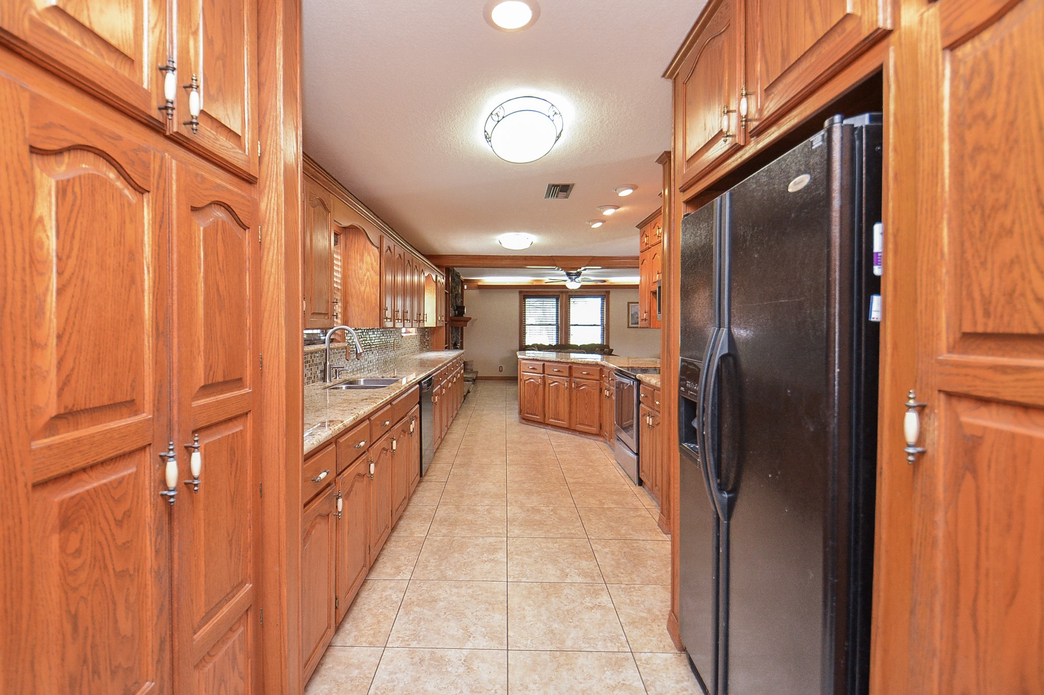 419 Western Acres Drive Property Photo 15