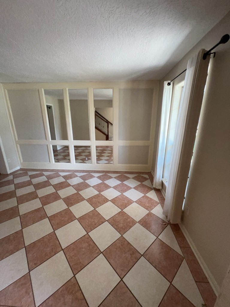 18507 Sweetmeadow Drive Property Photo 10