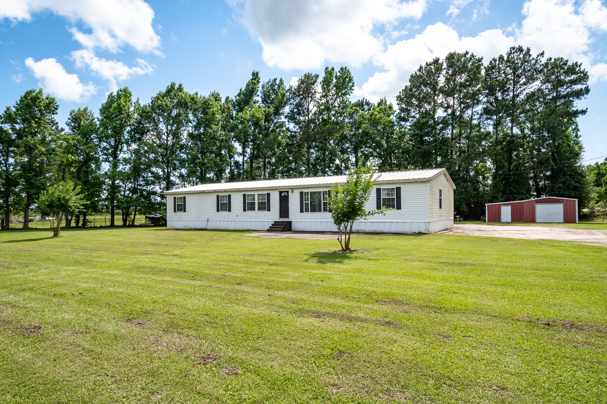 126 County Road 3011 Property Photo