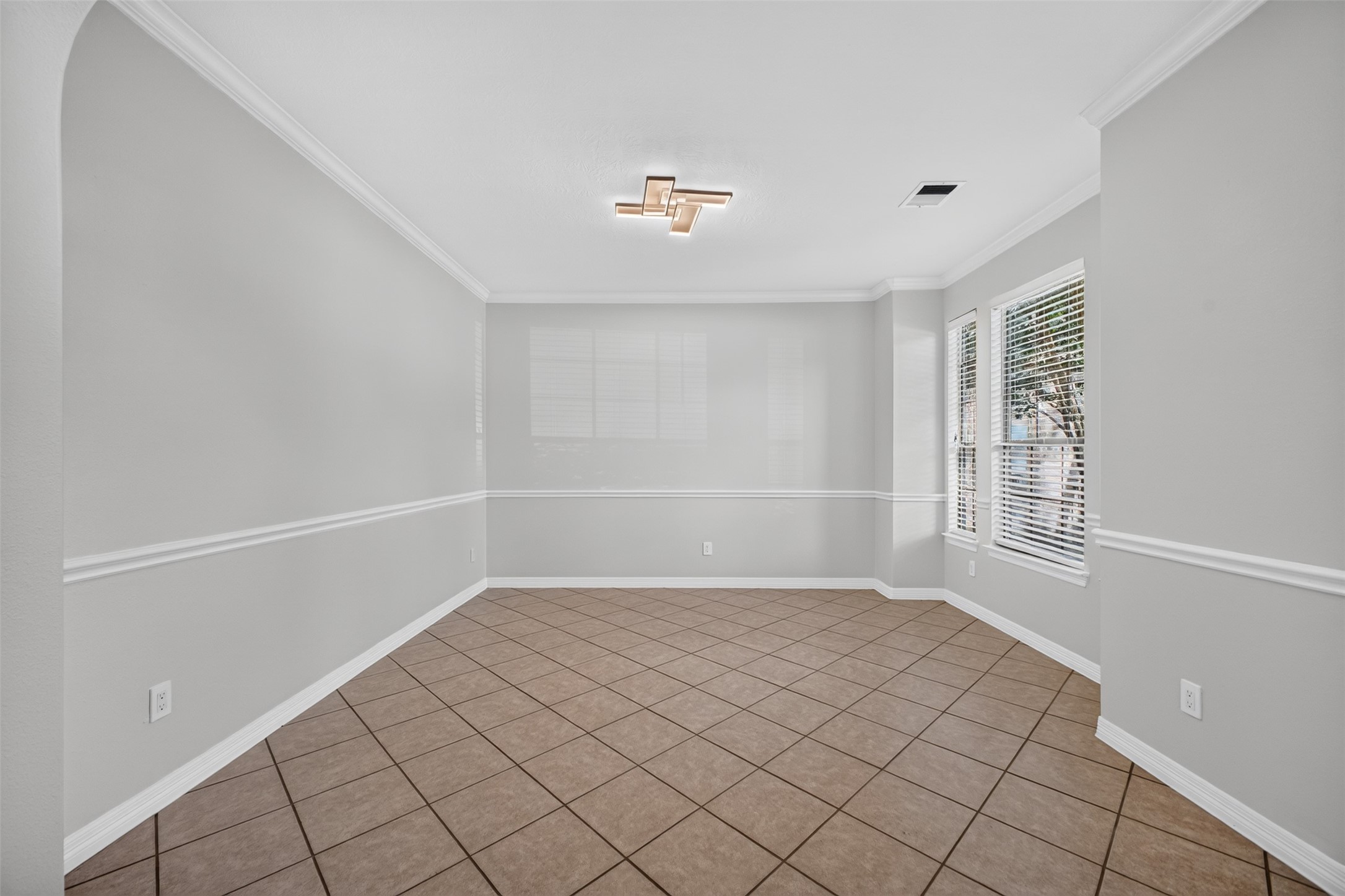 24542 Bella Veneza Drive Property Photo 14