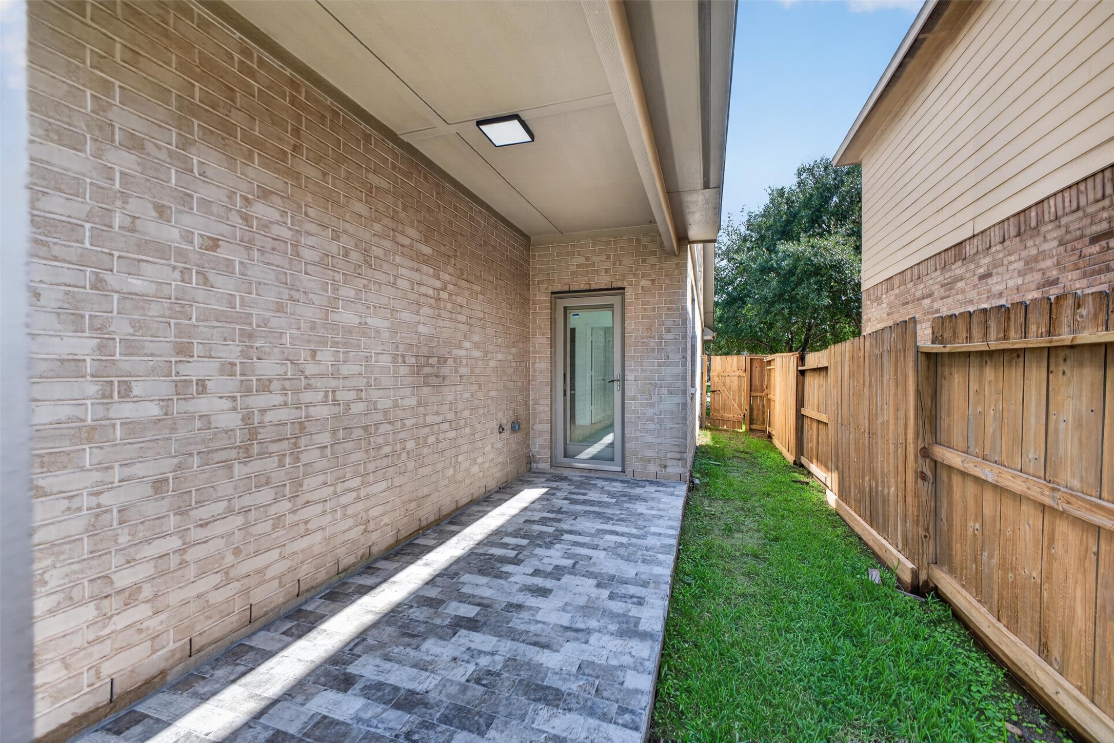 24542 Bella Veneza Drive Property Photo 23