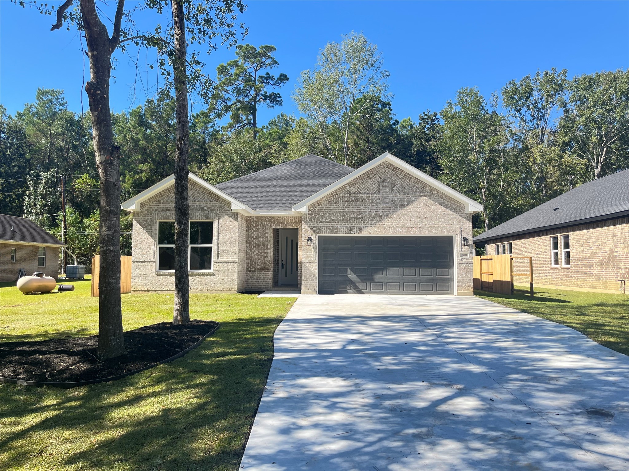 28807 Champion Oaks Dr Property Photo 2