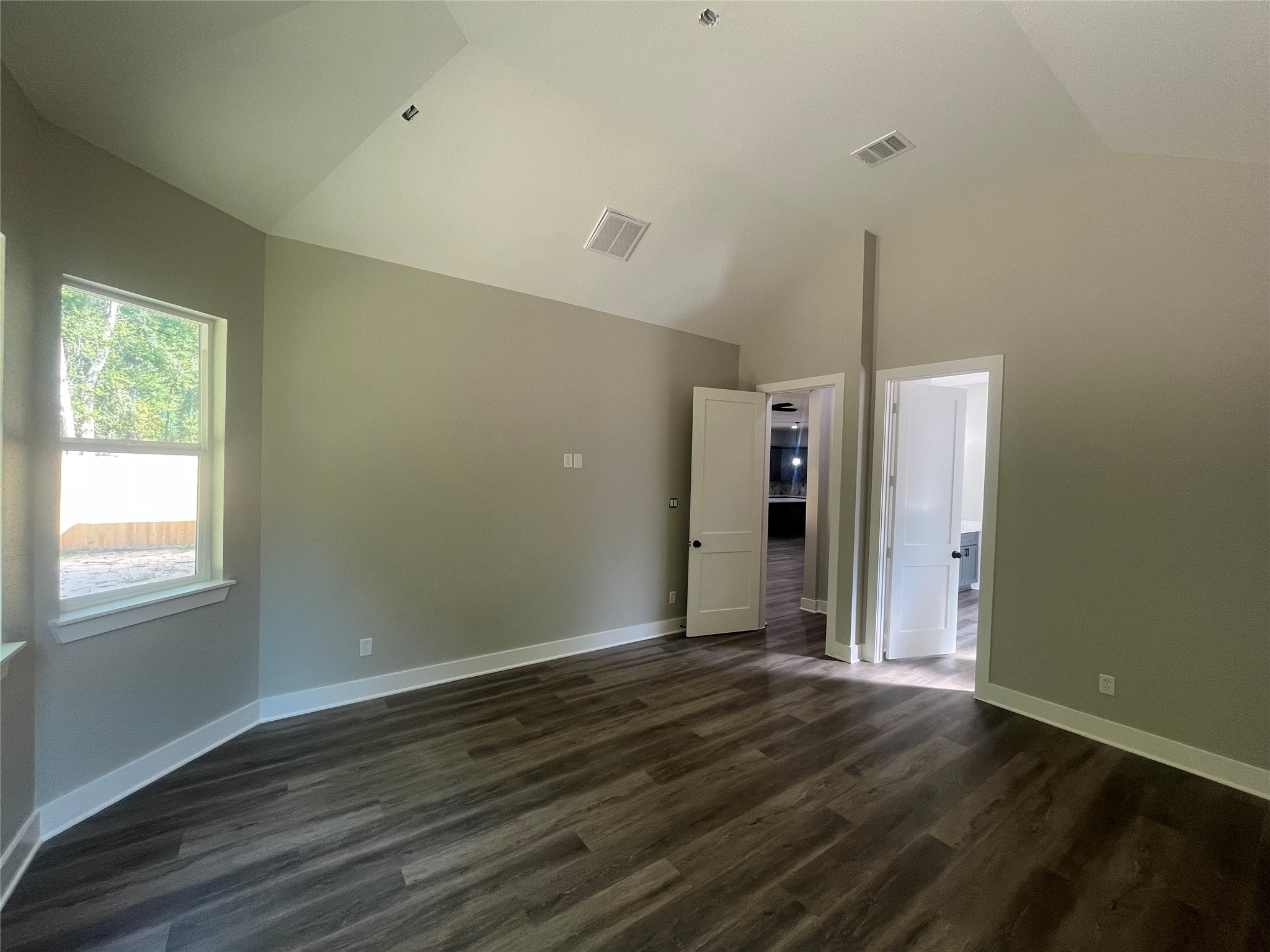 28807 Champion Oaks Dr Property Photo 15