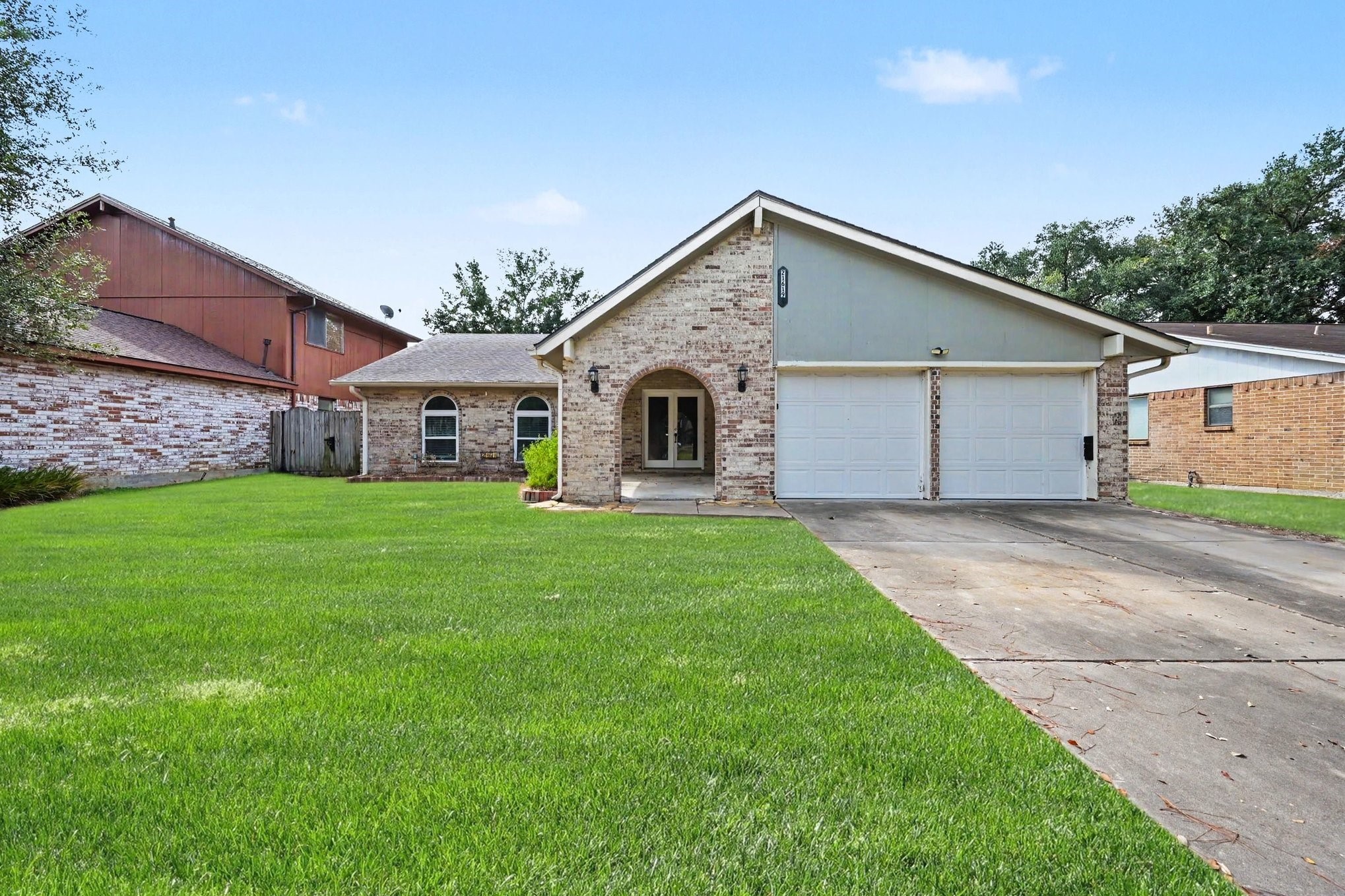 21619 Cimarron Parkway Property Photo 1