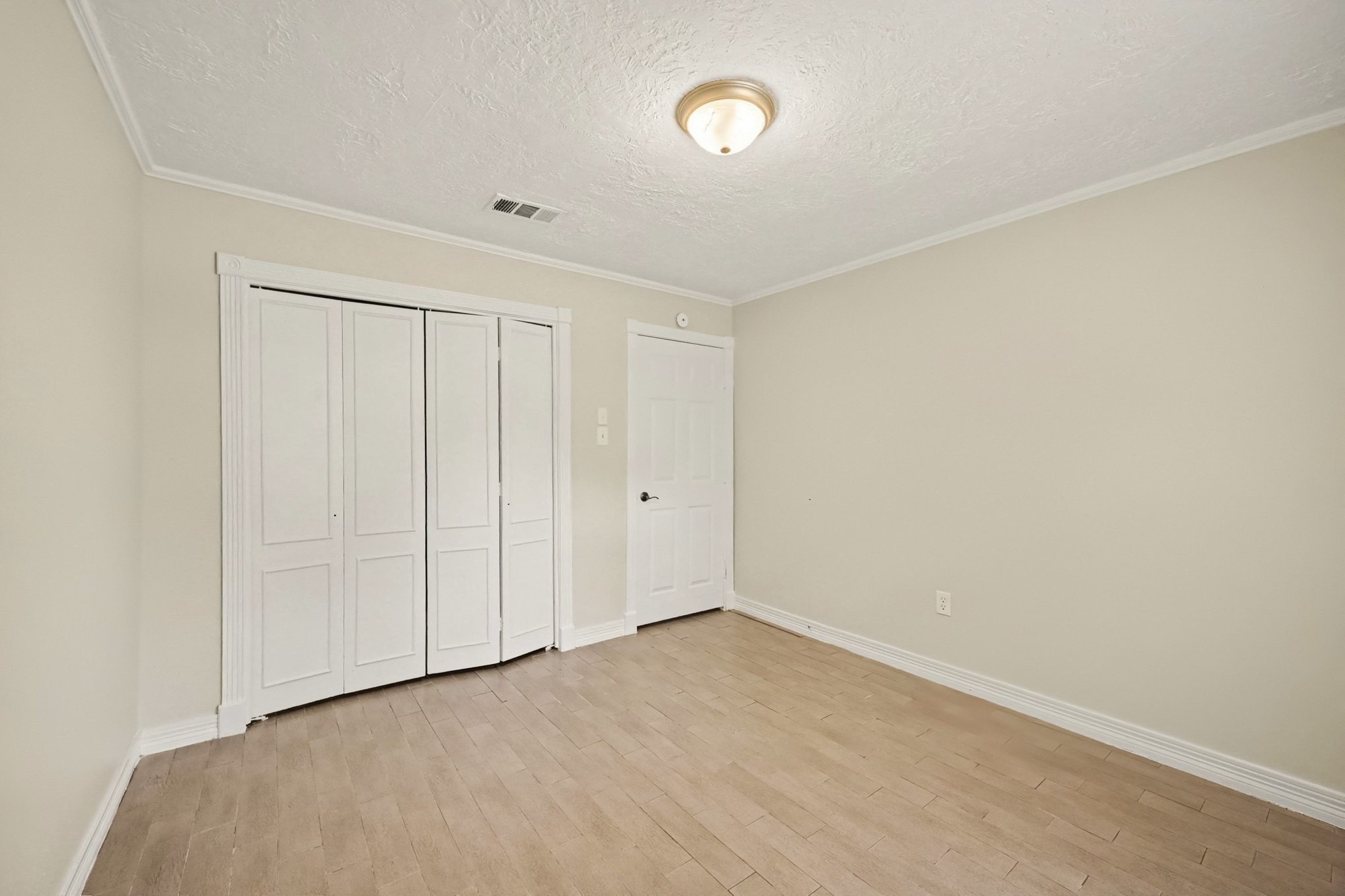 21619 Cimarron Parkway Property Photo 22