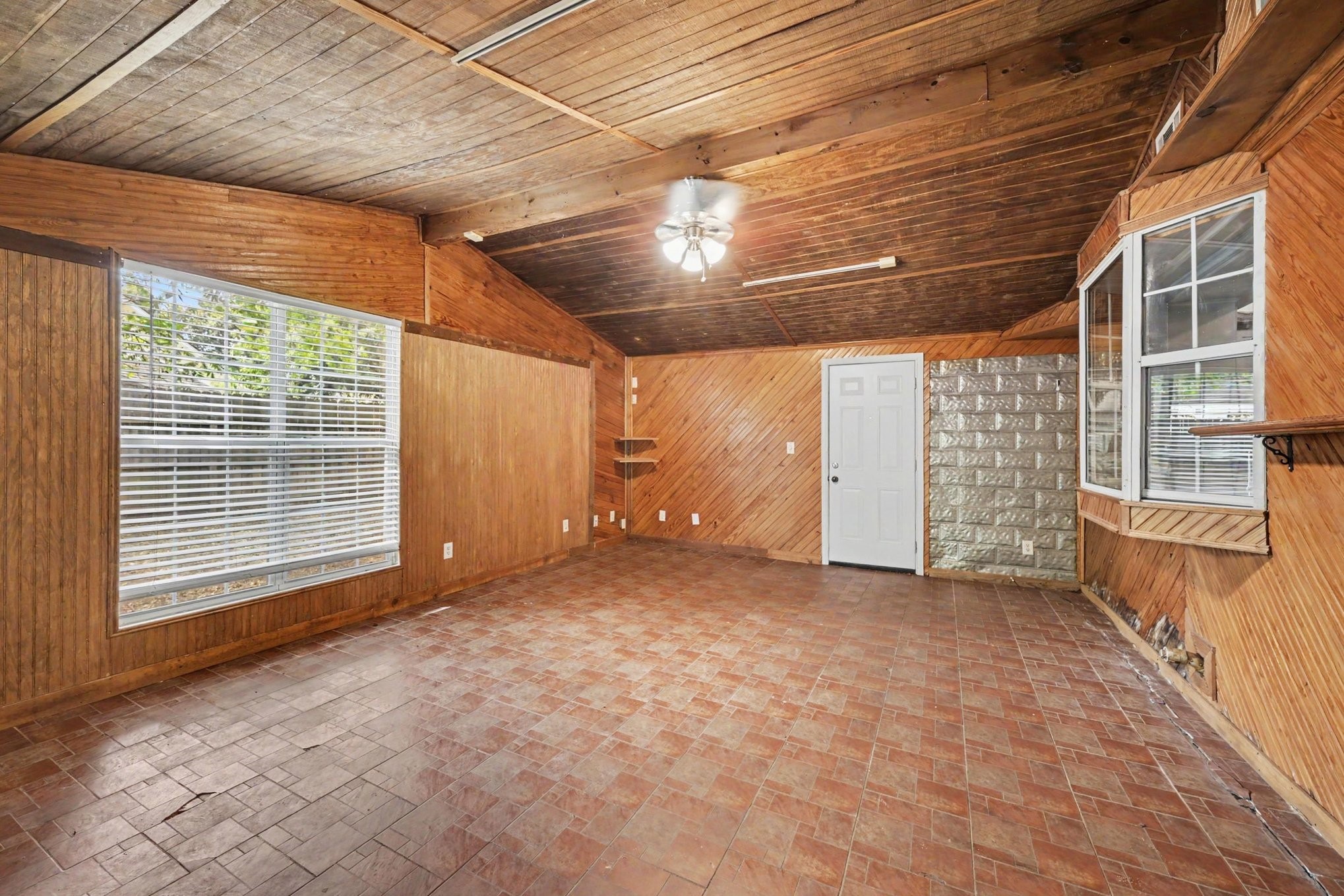 21619 Cimarron Parkway Property Photo 26