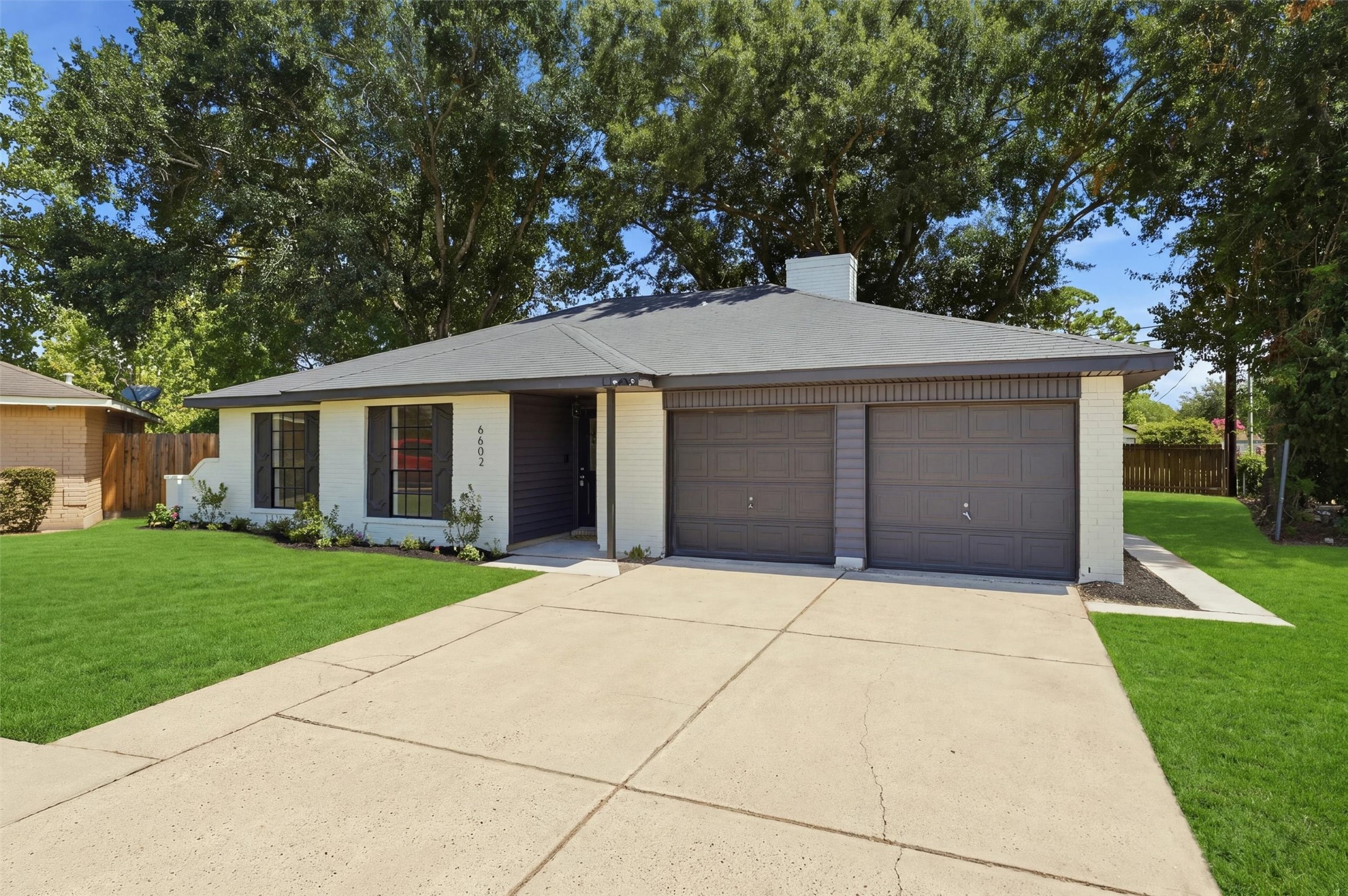 6602 Indian Falls Drive Property Photo 1