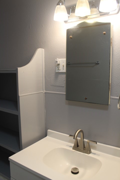 707 Alice Street Property Photo 6