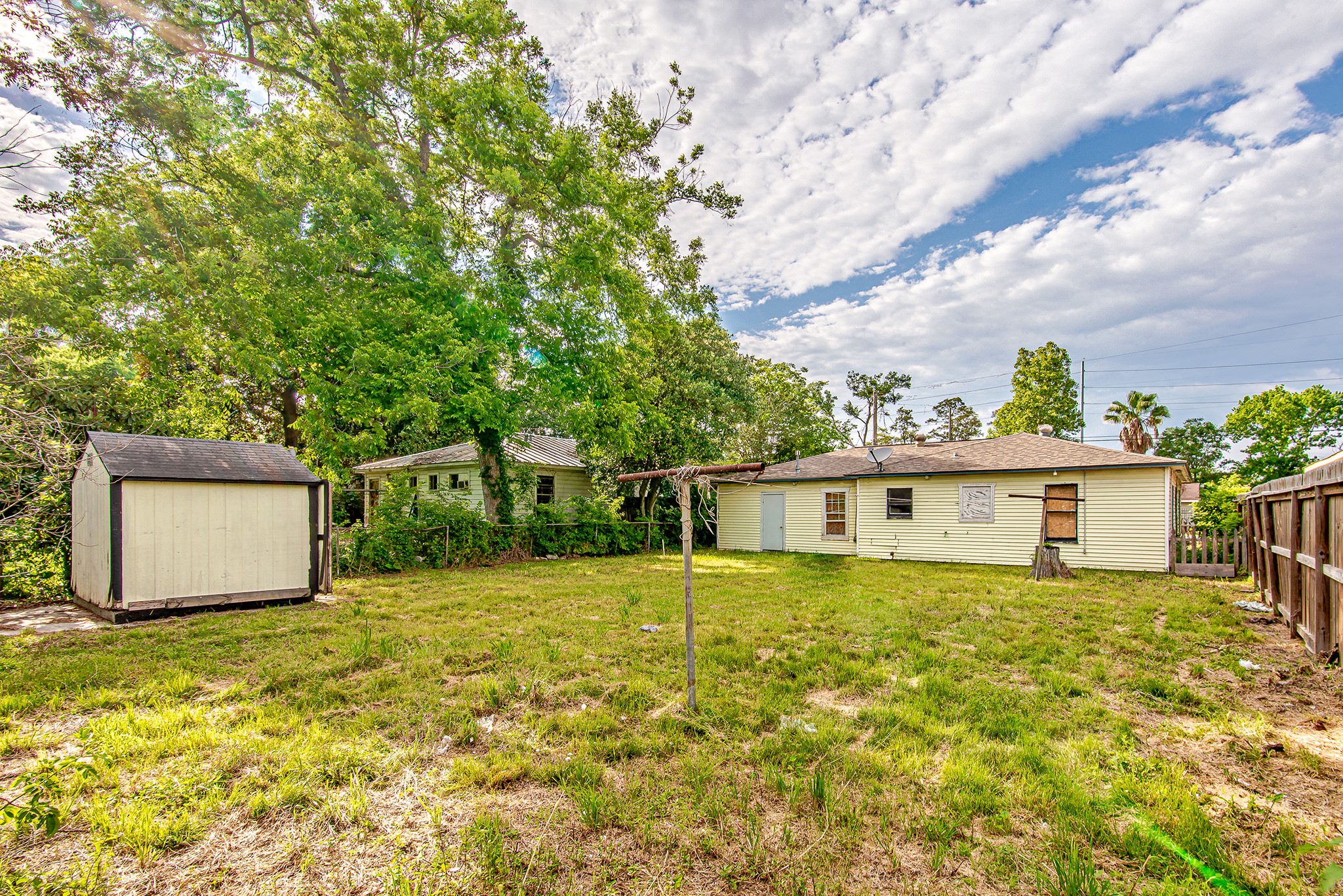 8022 Talton Street Property Photo 4