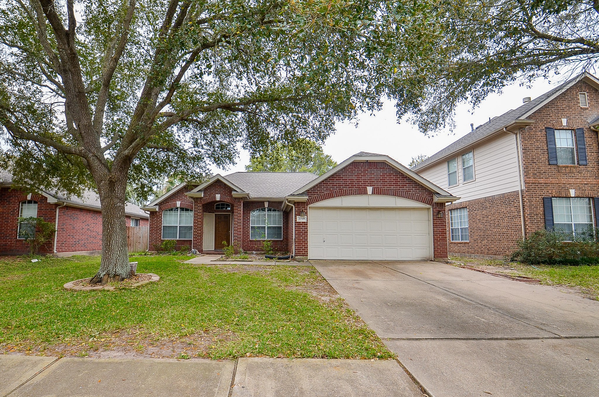 21719 Oakbridge Park Lane Property Photo
