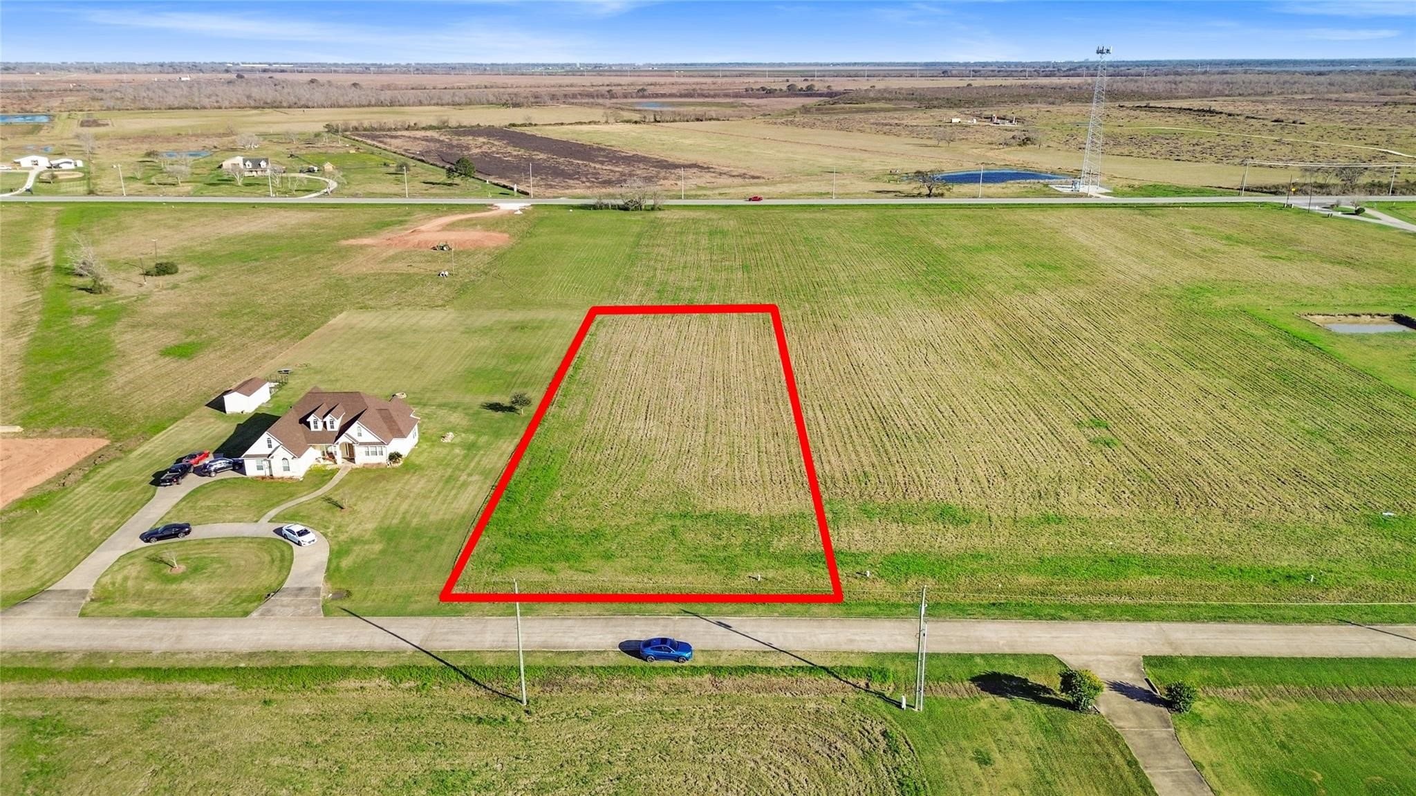 365 Brahman Trail Property Photo 3