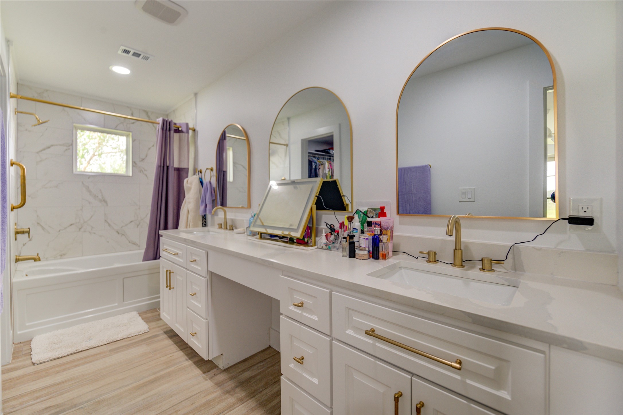 8204 S Humble Camp Road Property Photo 13