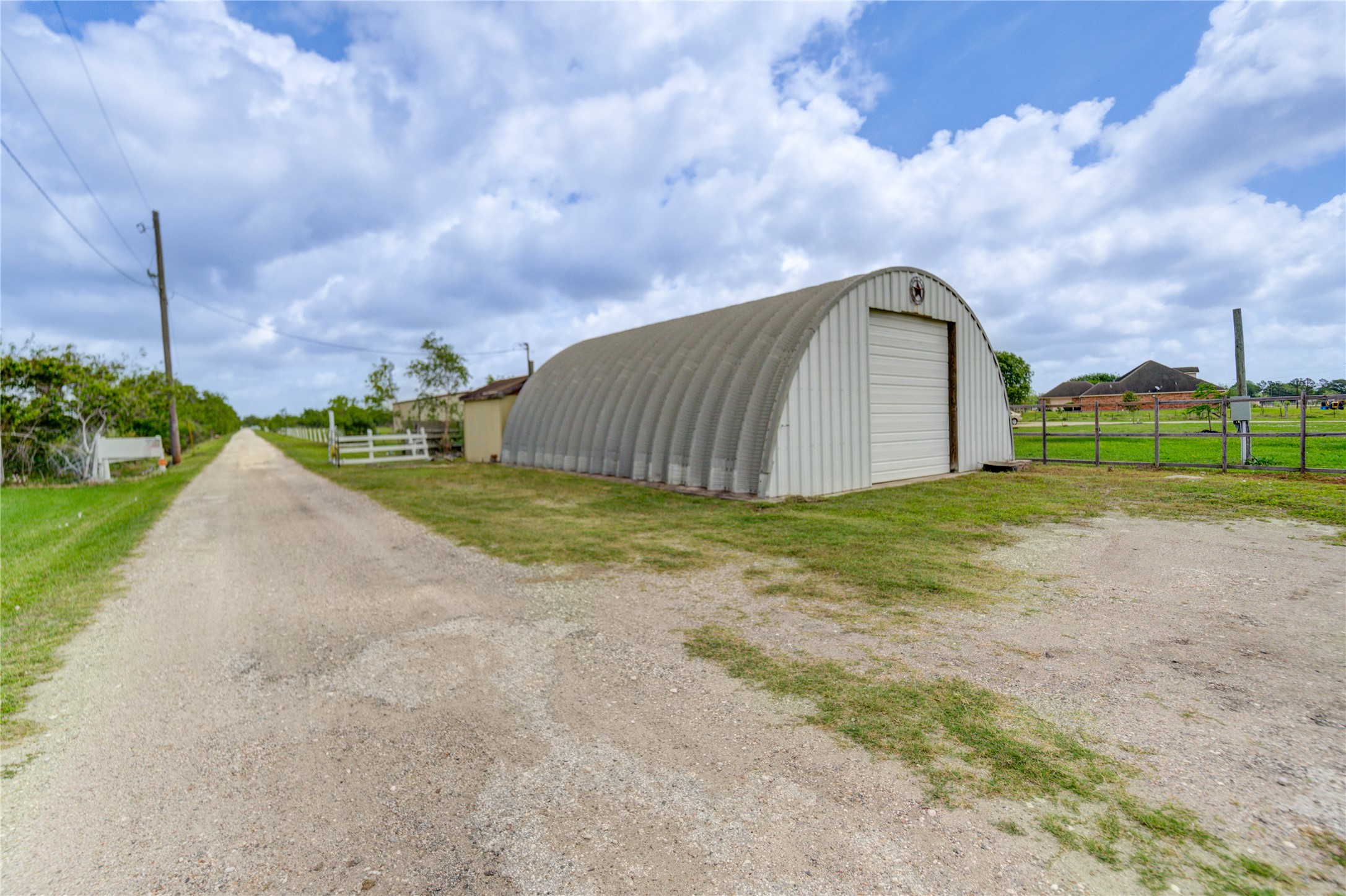 8204 S Humble Camp Road Property Photo 28