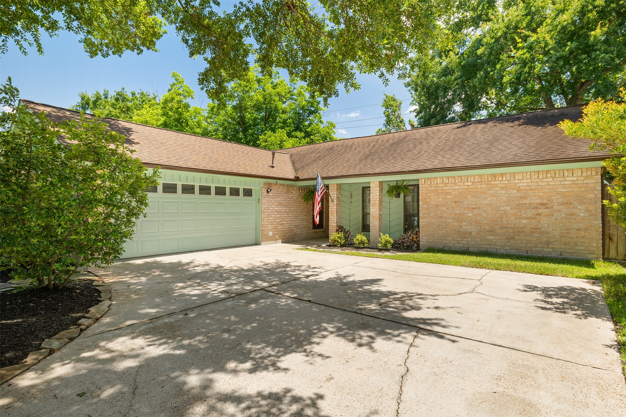 13611 Pepper Knoll Drive Property Photo
