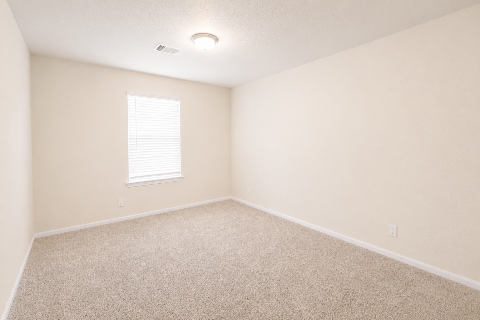 11012 32nd Avenue N Property Photo 29