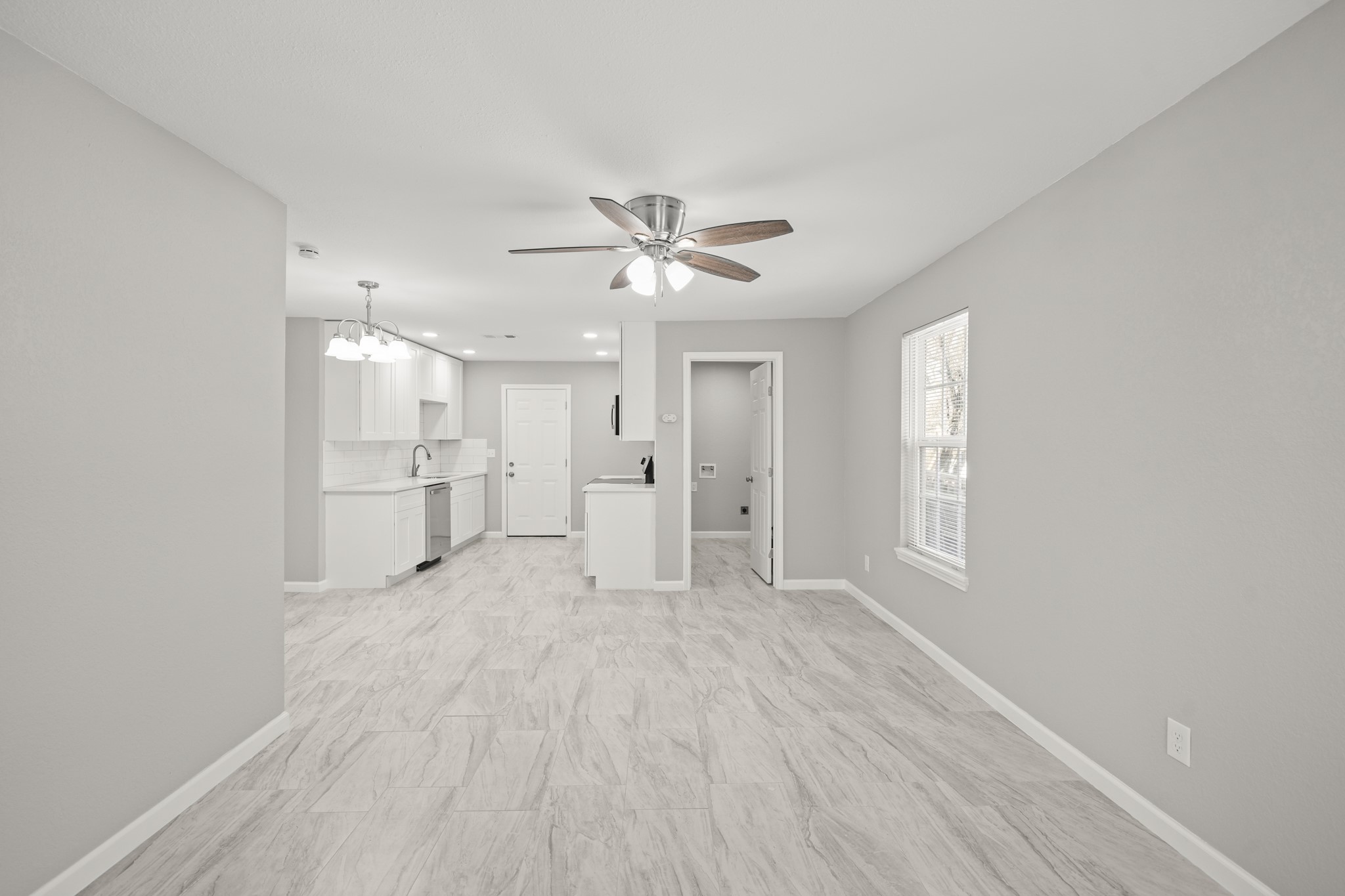 618 Hoffman Street Property Photo 6