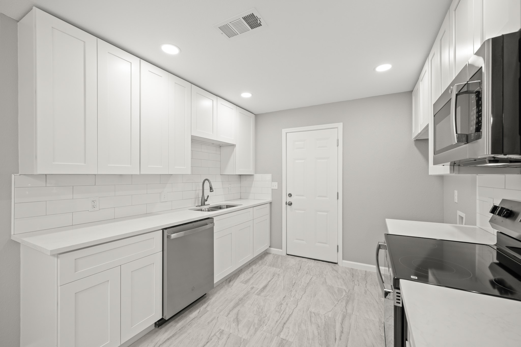 618 Hoffman Street Property Photo 13