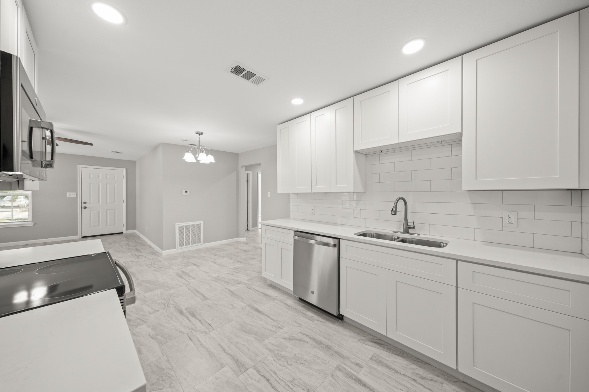 618 Hoffman Street Property Photo 14
