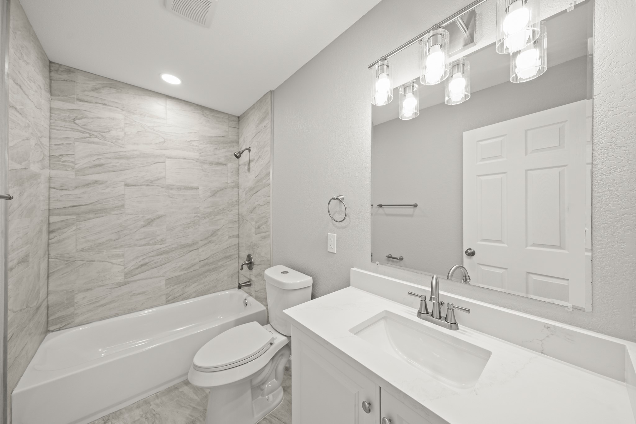 618 Hoffman Street Property Photo 15