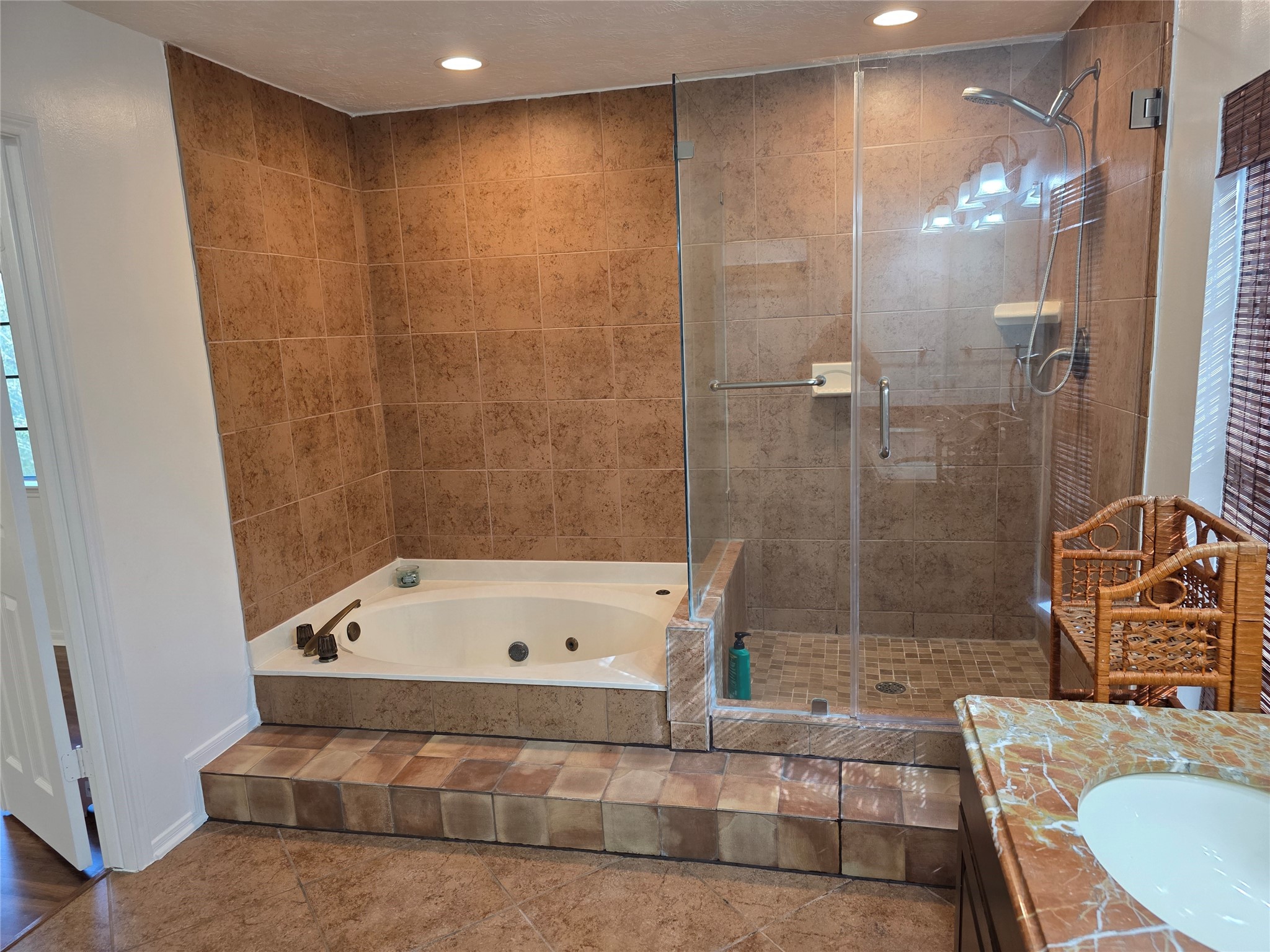 8819 Rocky Valley Drive Property Photo 21