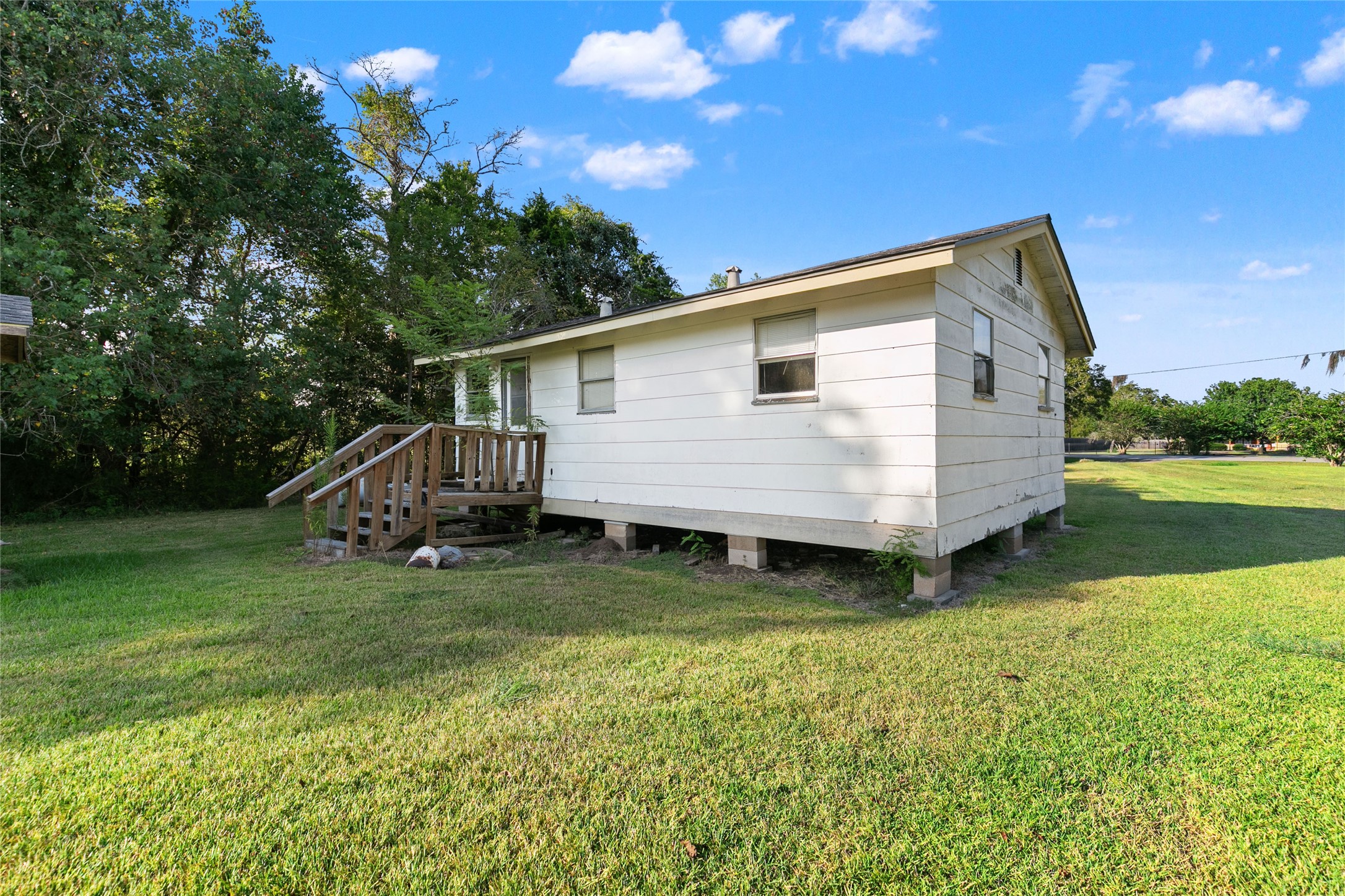 3014 Fm 524 Road Property Photo 14