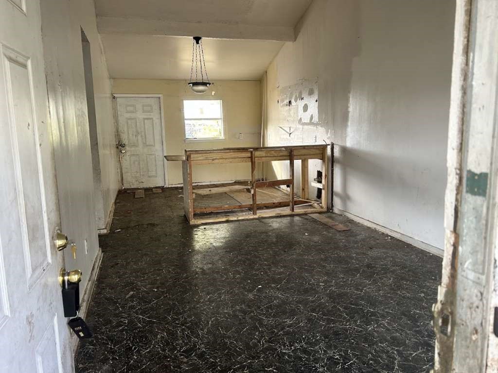 7214 Glen Mist Property Photo 2