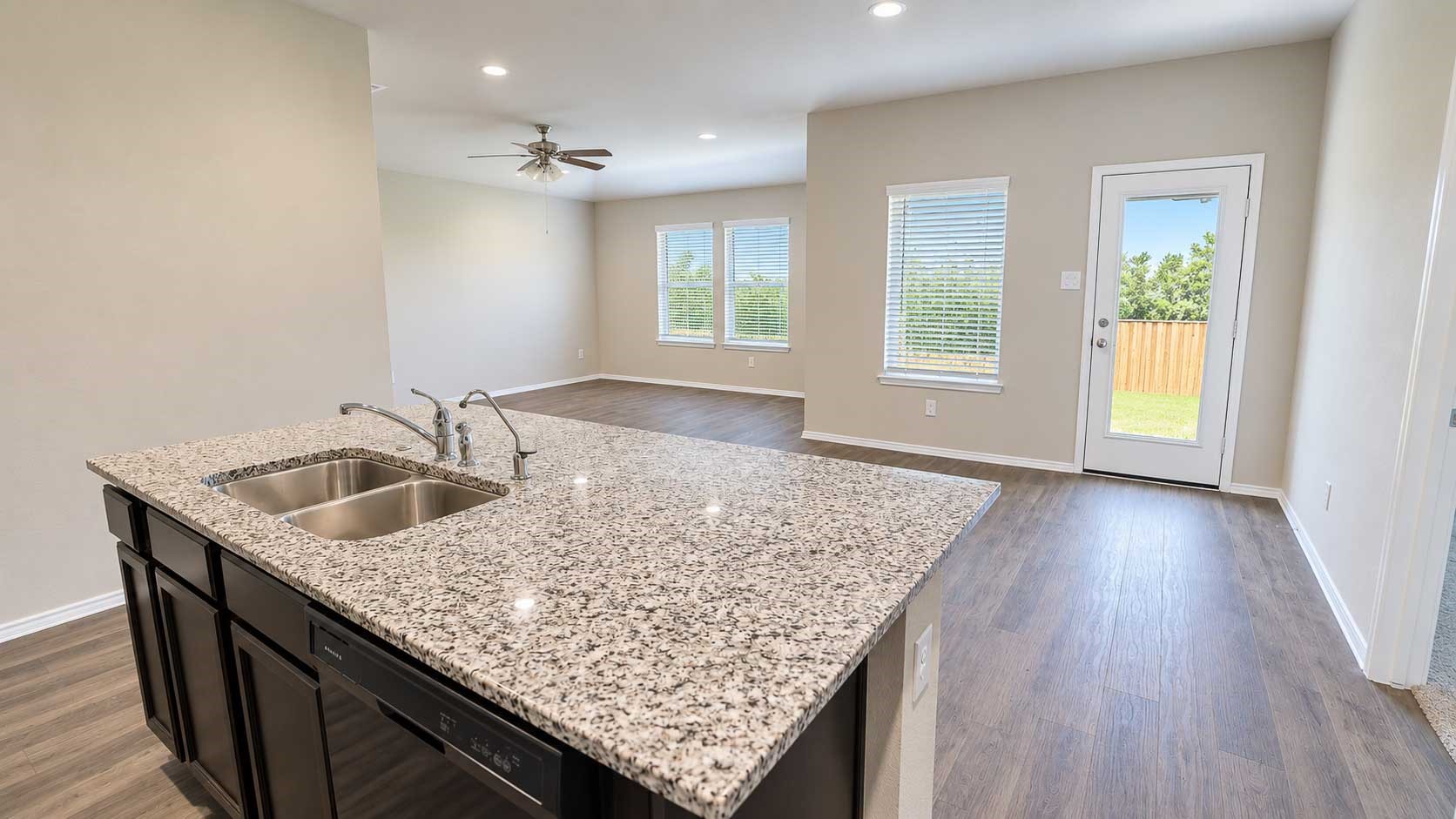 2455 Sutton Hollow Court Property Photo 6