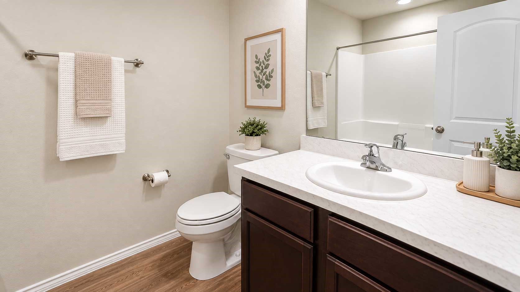 2455 Sutton Hollow Court Property Photo 16