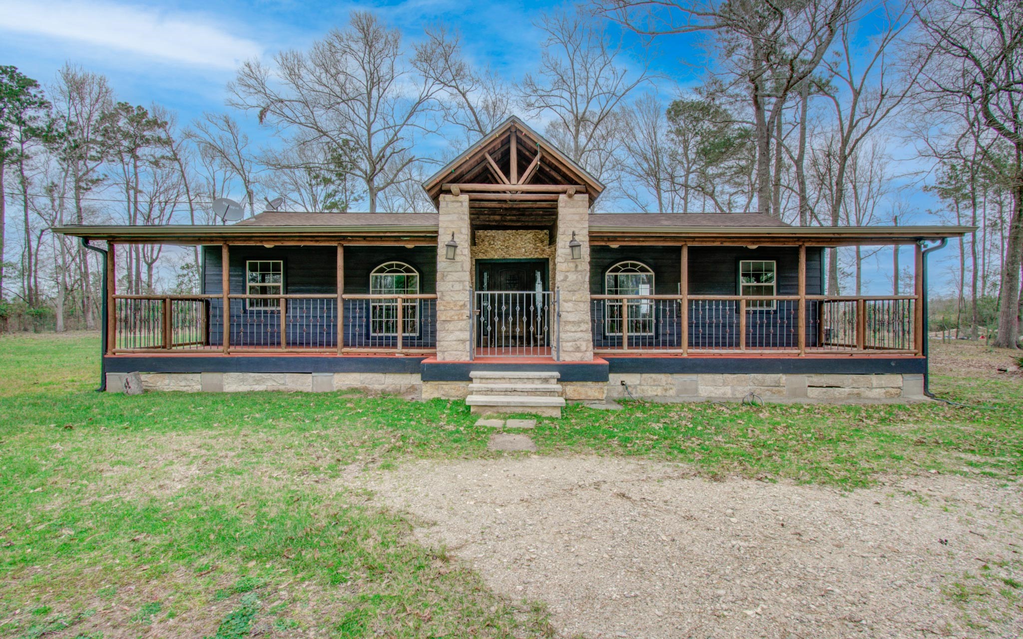 2180 County Road 3434 N Property Photo