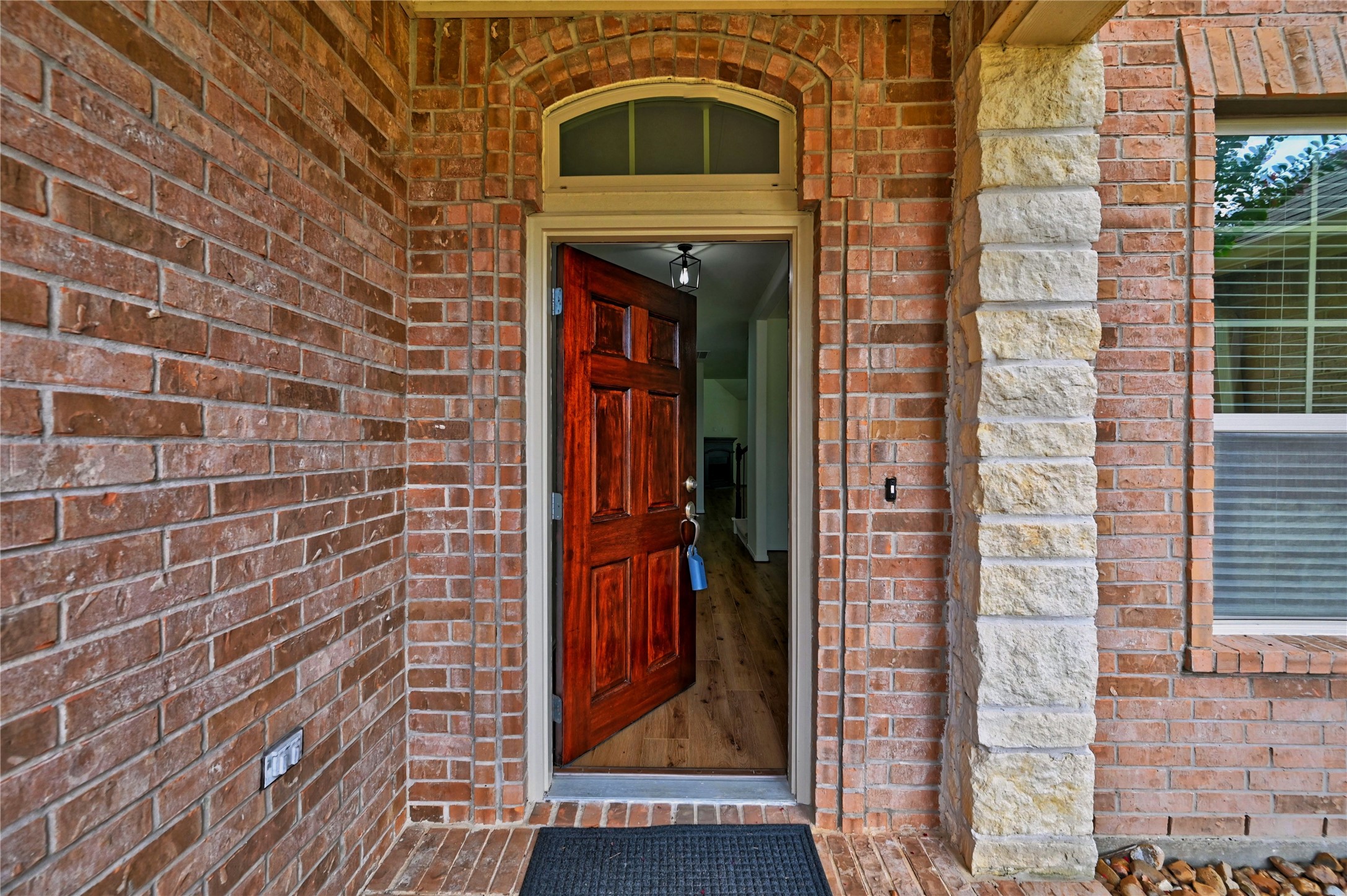 1511 Jacobs Forest Drive Property Photo 6