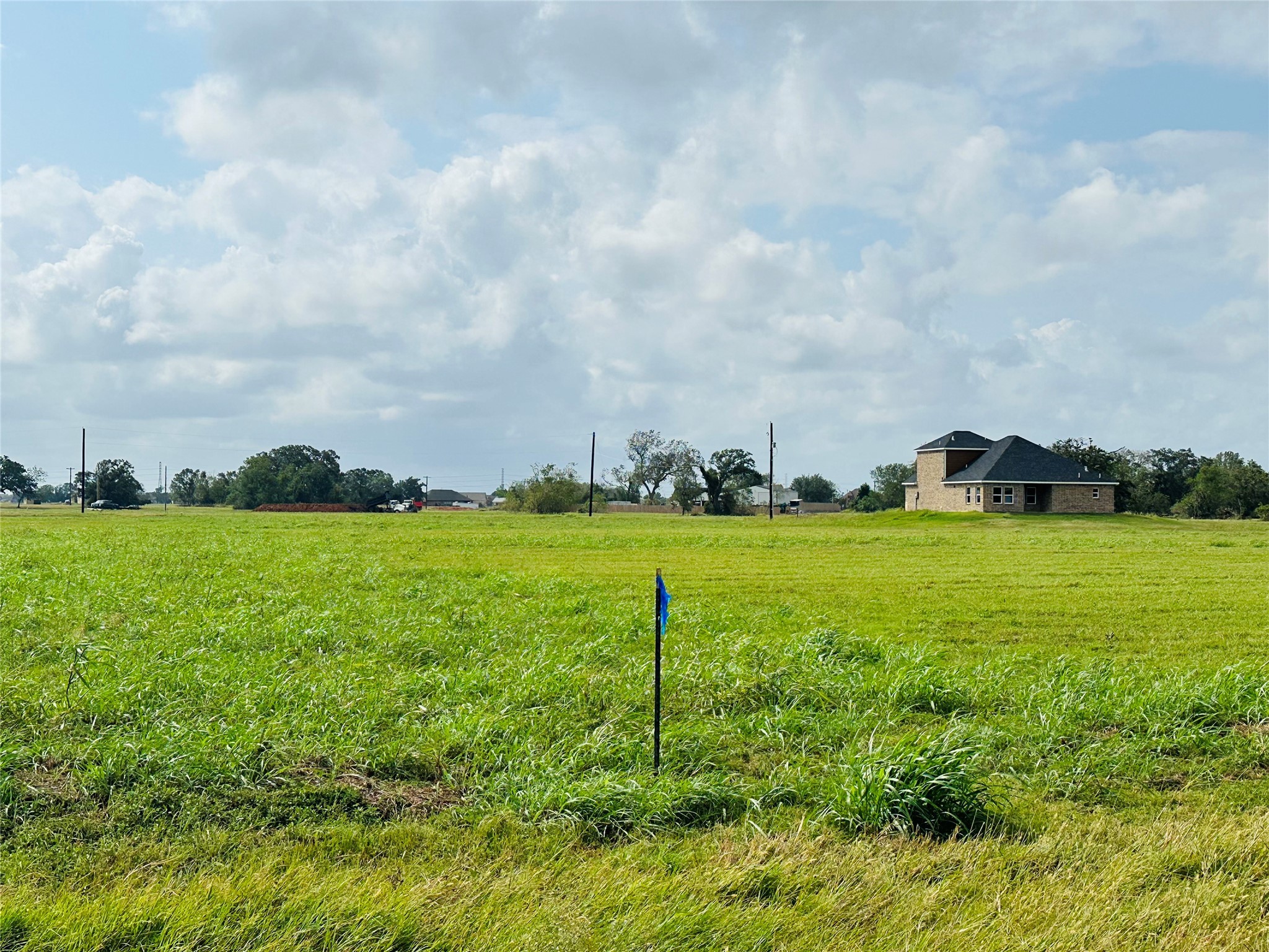484 Conestoga Trail Property Photo 4