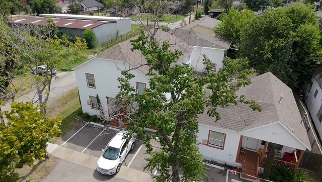 2514 Gano Street Property Photo 2