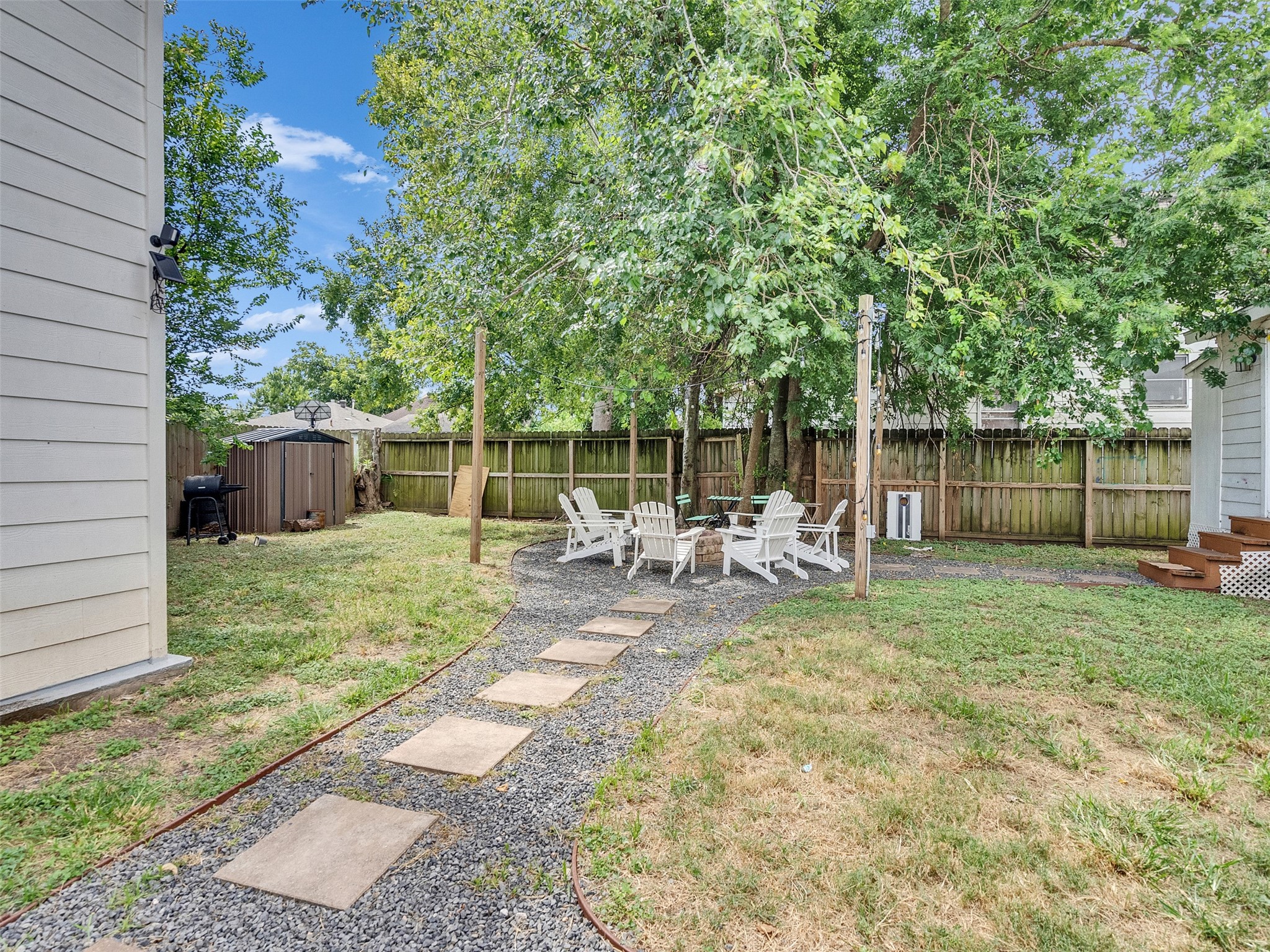 2514 Gano Street Property Photo 17