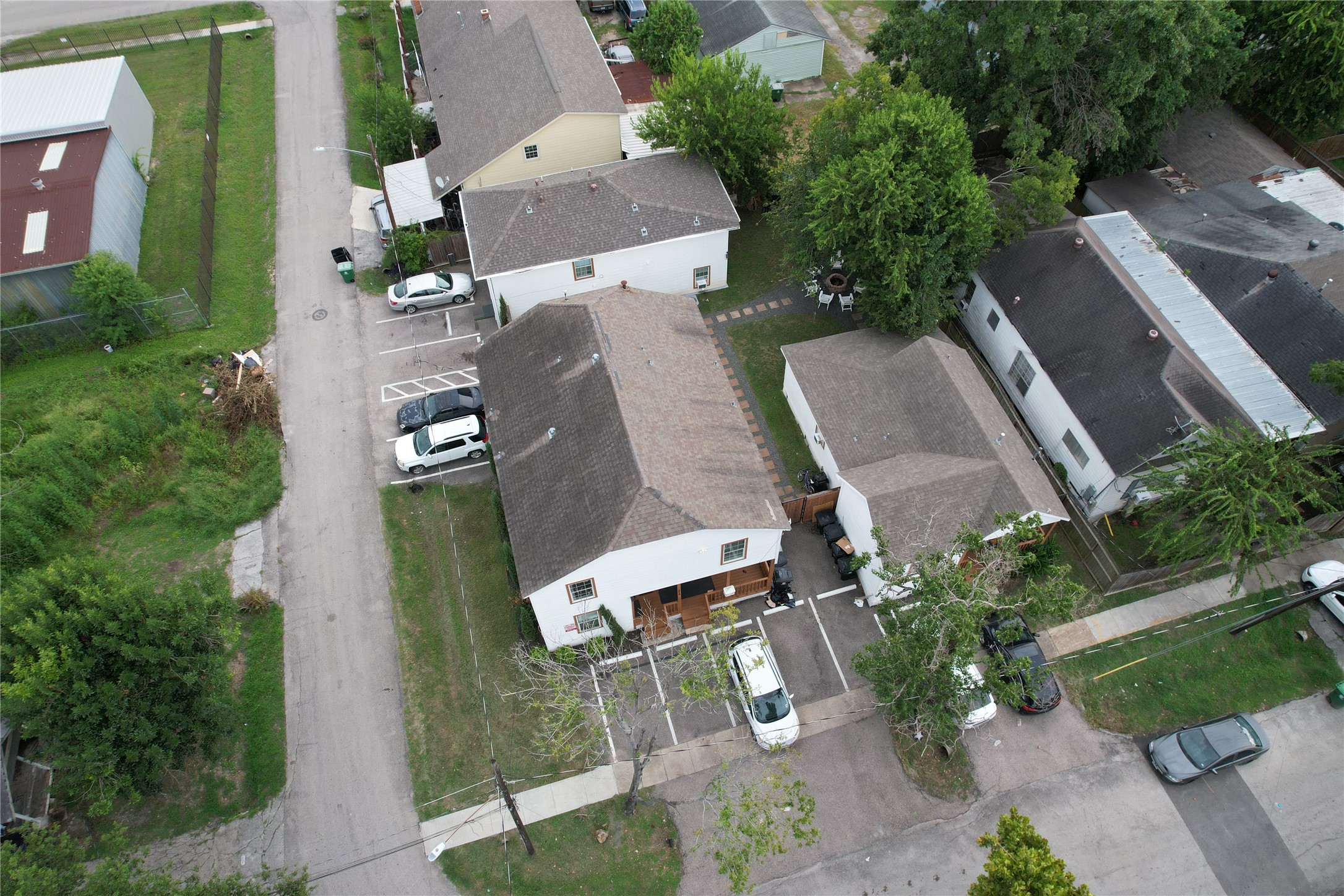 2514 Gano Street Property Photo 40