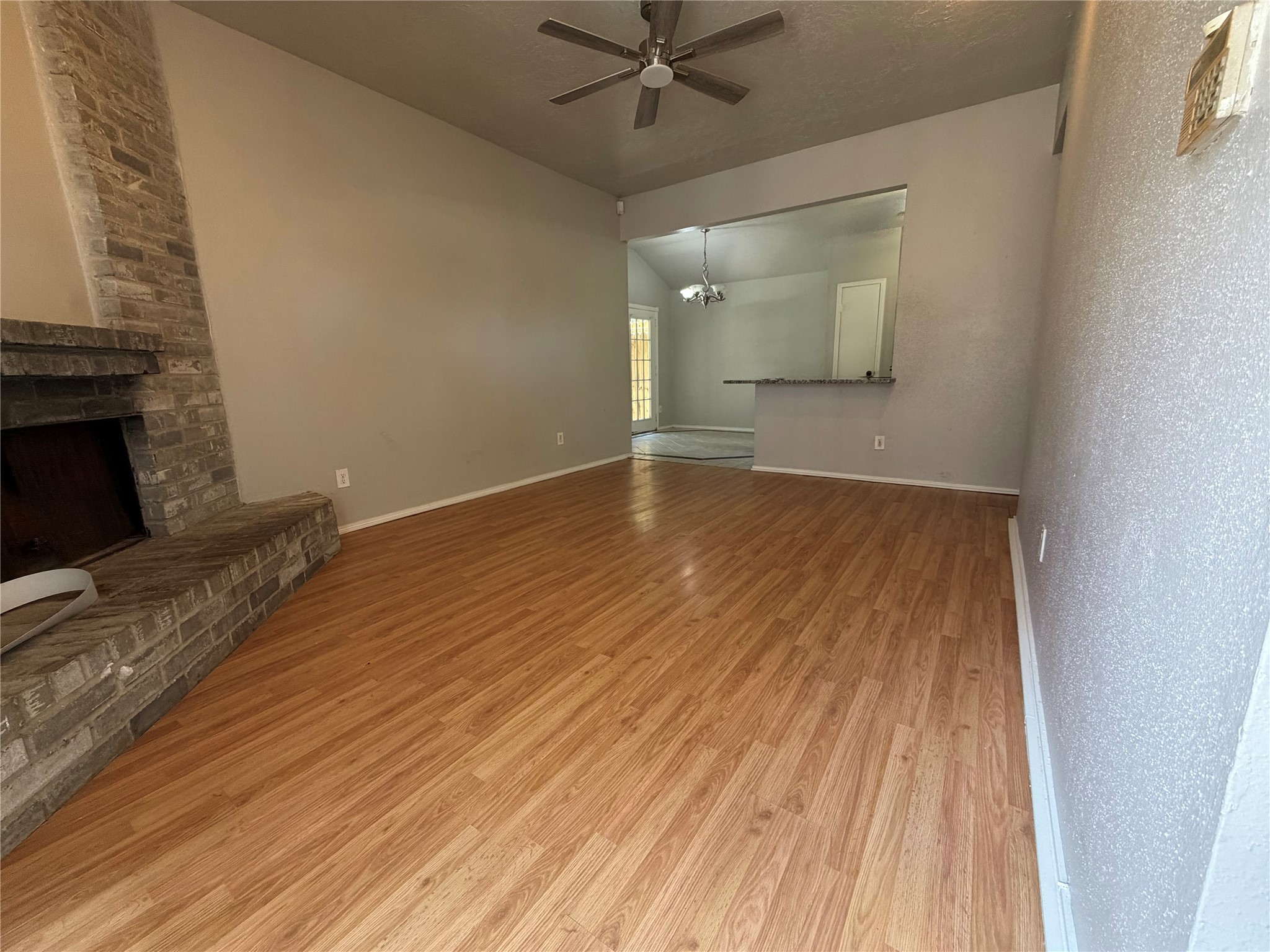 11050 Rainbow Glen Drive Property Photo 10