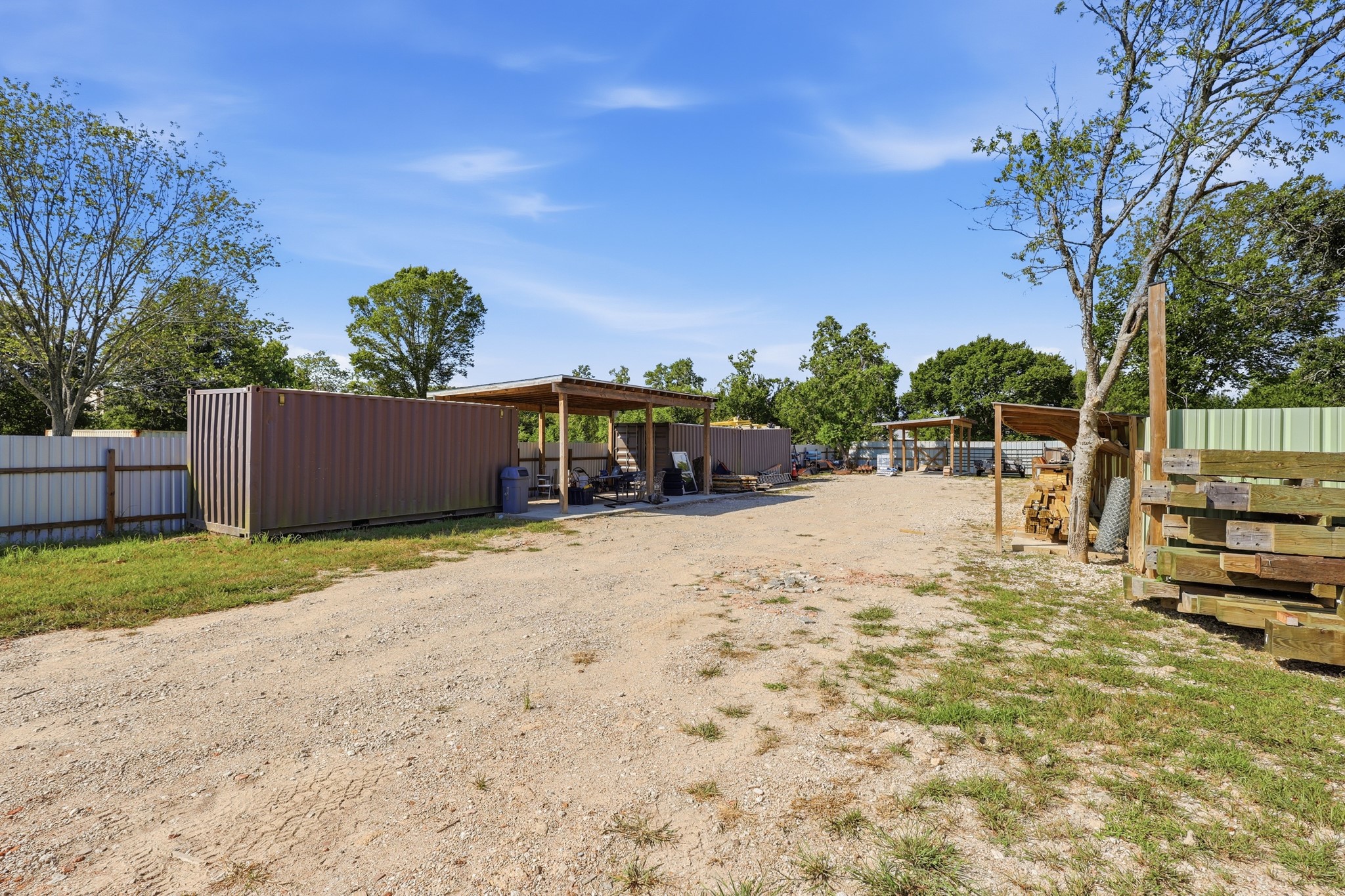 1406 Hill Avenue Property Photo 5