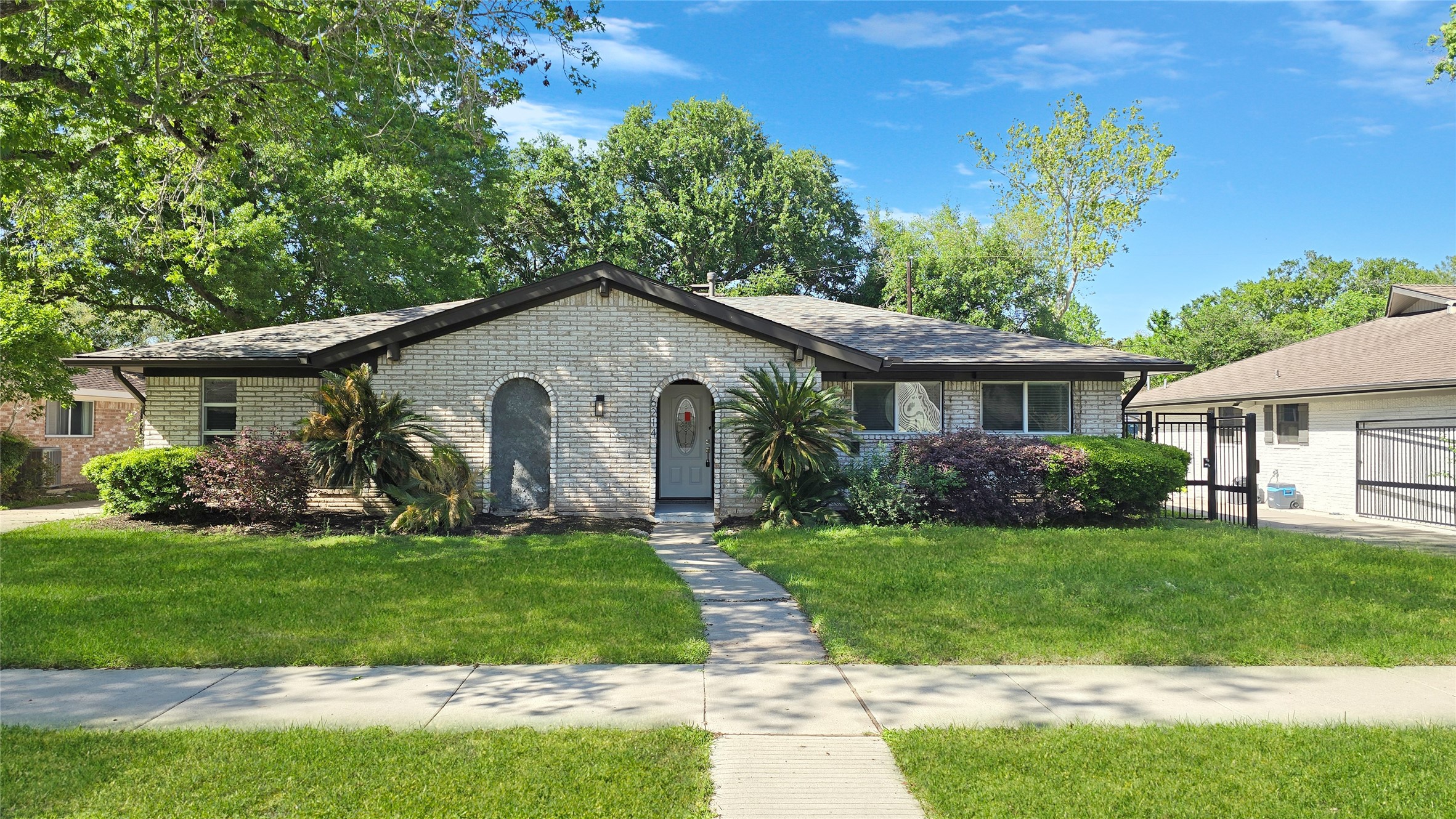 6214 Yarwell Drive Property Photo 1