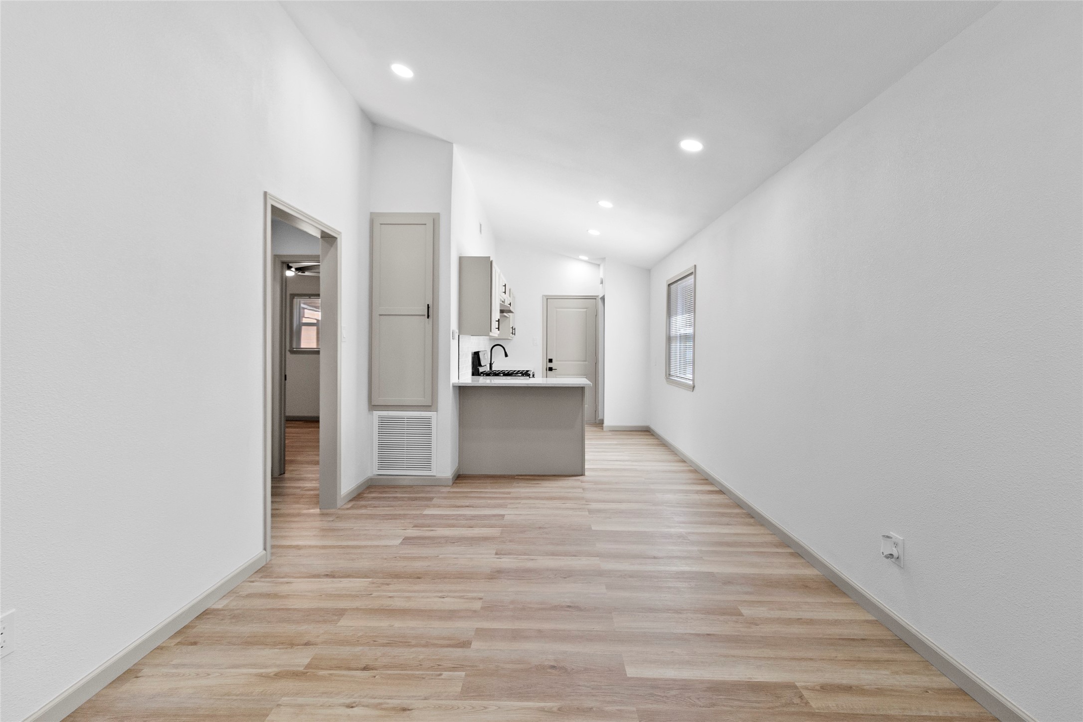 1503 Avenue P R1 Property Photo 4
