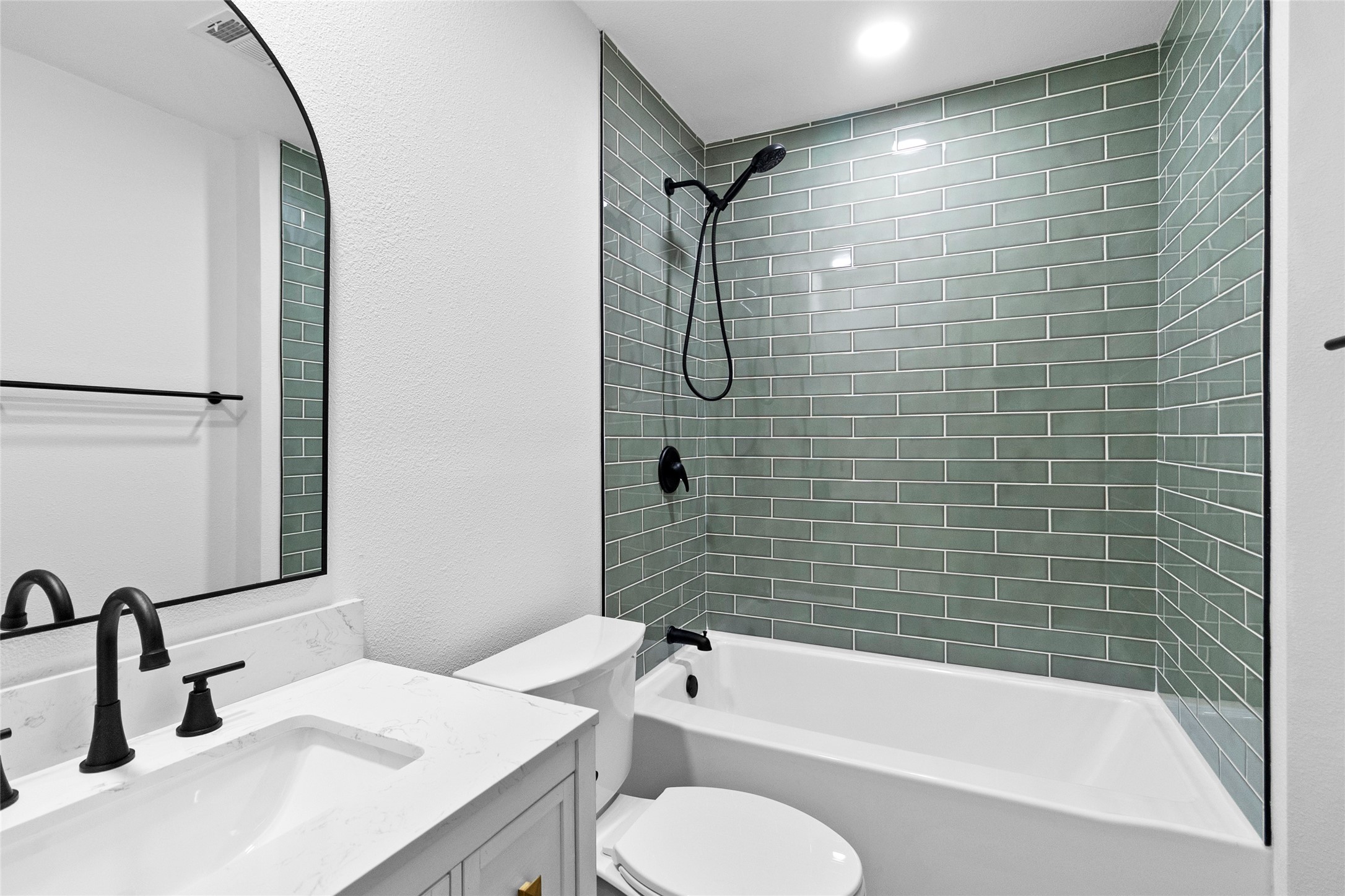 1503 Avenue P R1 Property Photo 9