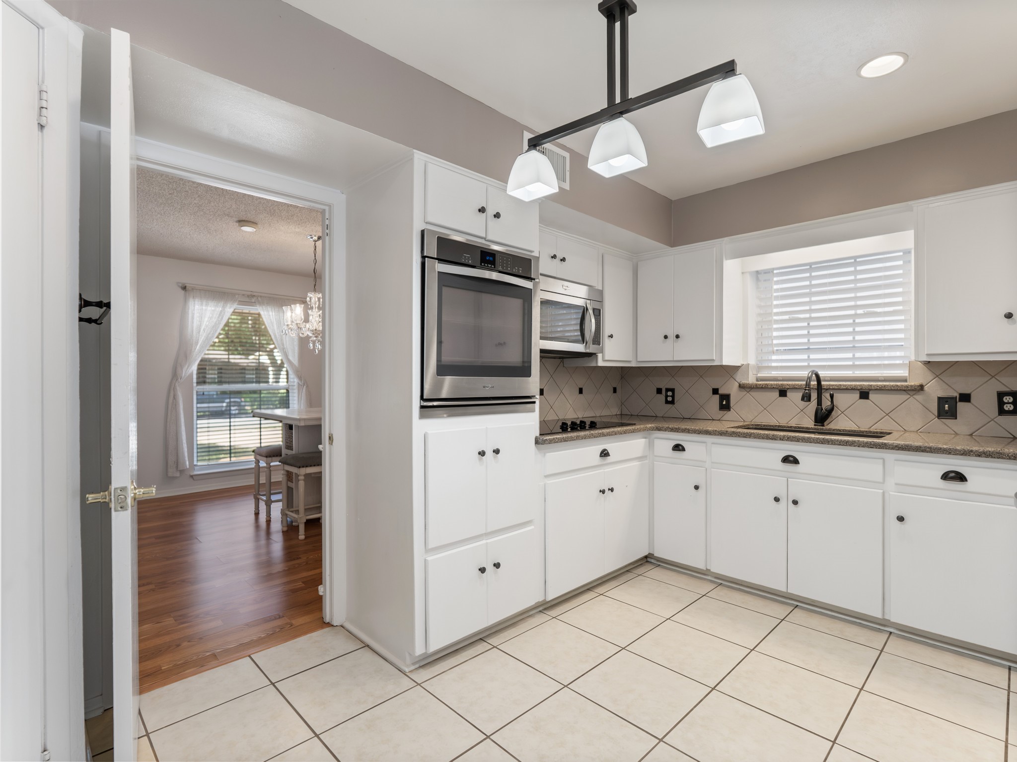 2025 Tupper Lake Lane Property Photo 18