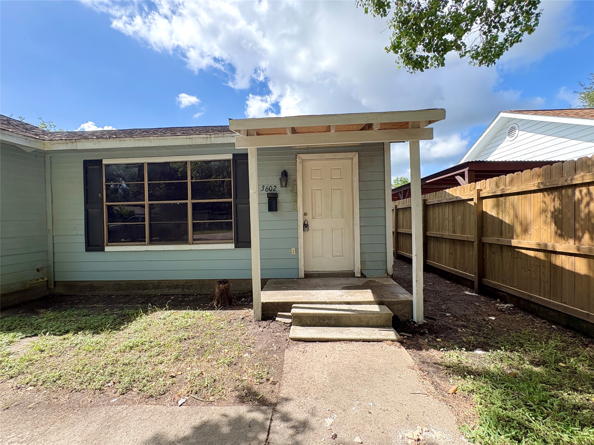 3602 4th Street Property Photo 2