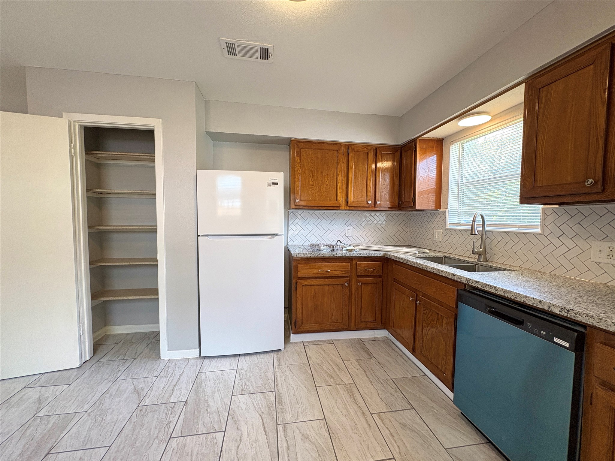 3602 4th Street Property Photo 4